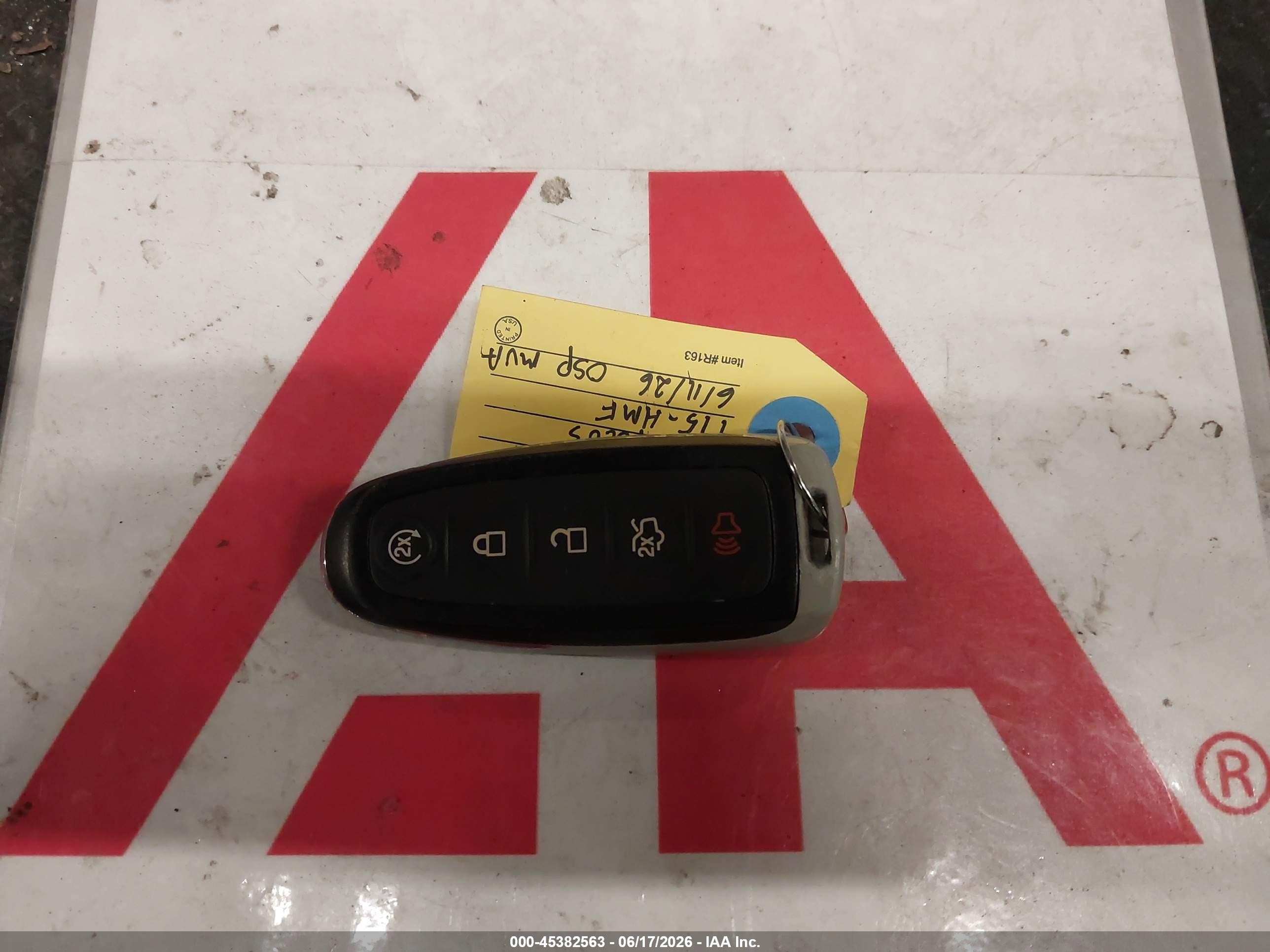 2013 Ford Focus Titanium Black vin: 1FADP3N21DL335609