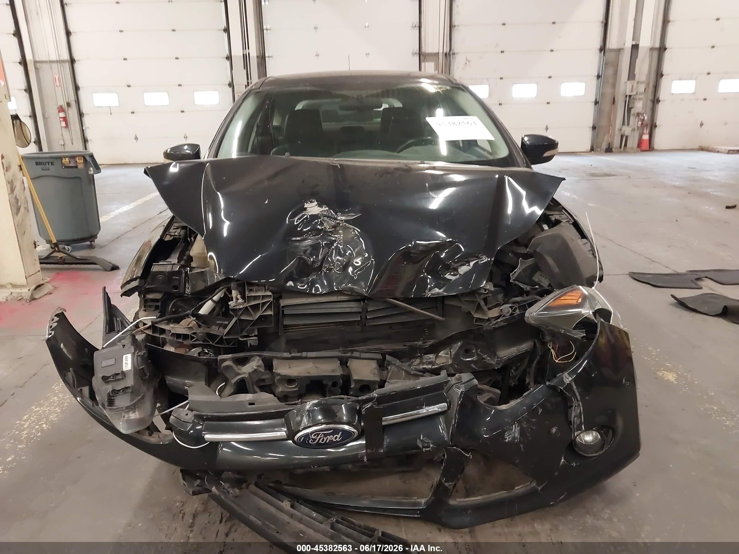 2013 Ford Focus Titanium Black vin: 1FADP3N21DL335609