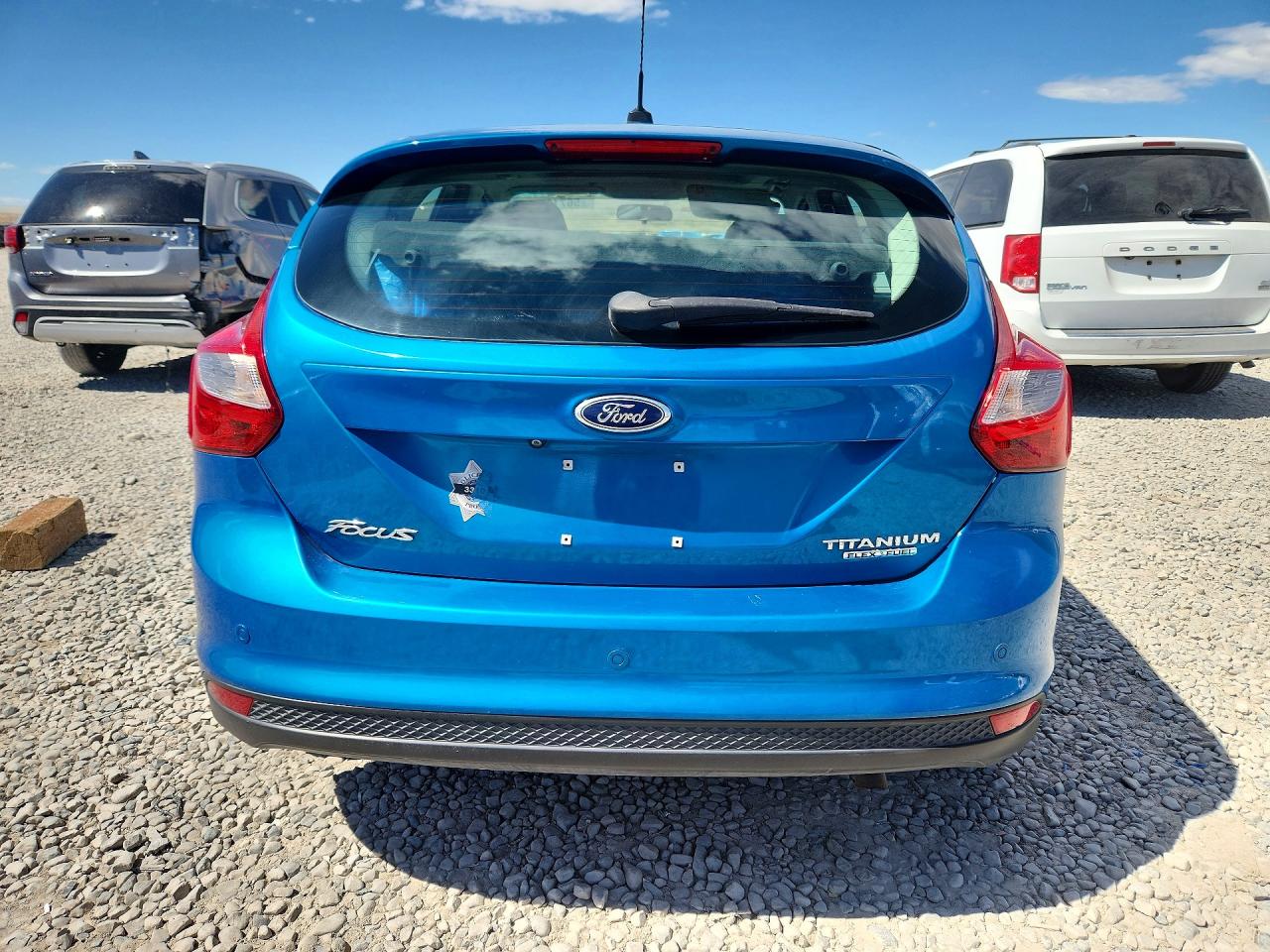 2014 Ford Focus Titanium Blue vin: 1FADP3N21EL213253