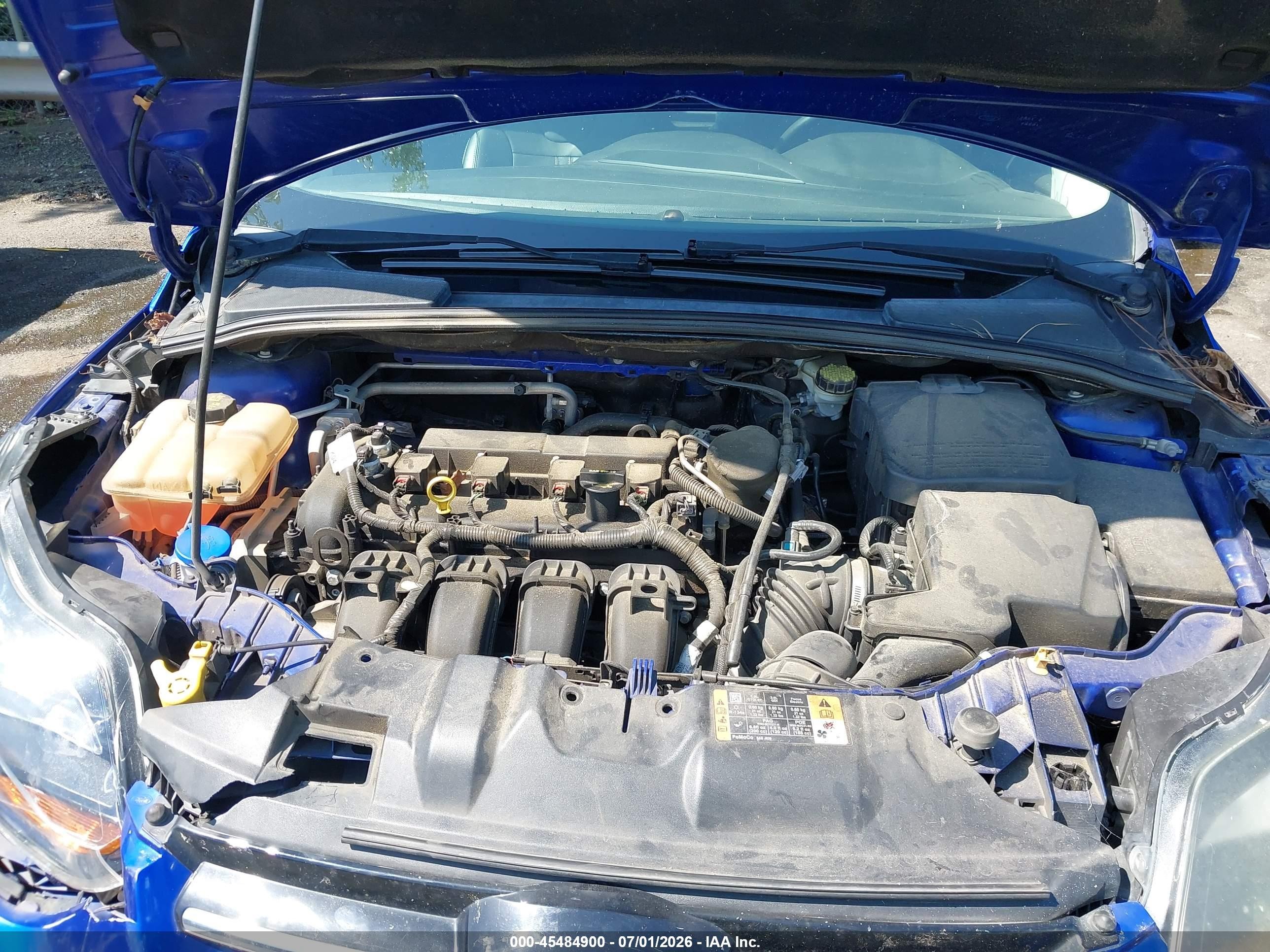 2014 Ford Focus Titanium Синий vin: 1FADP3N21EL345249