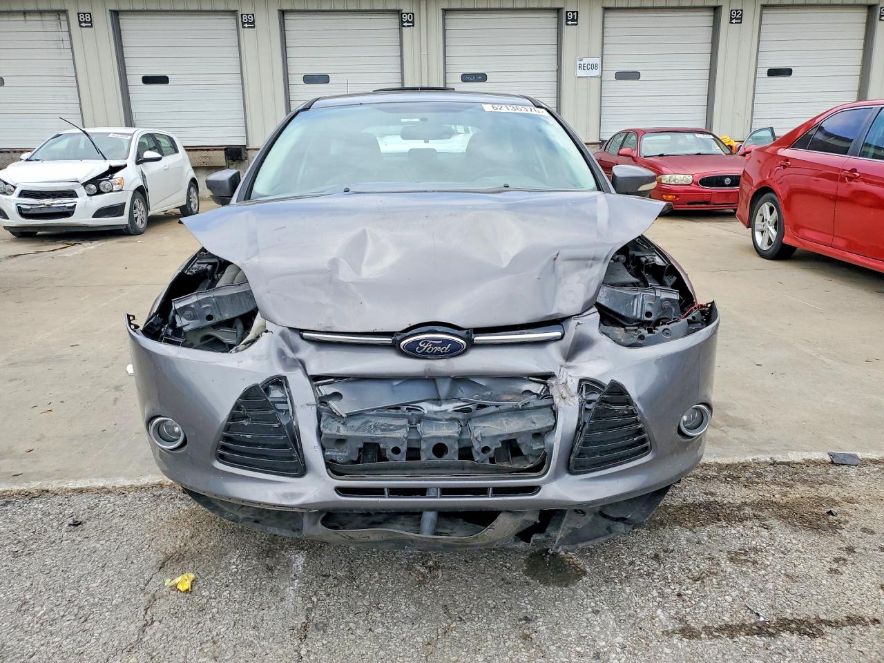 2014 Ford Focus Titanium Gray vin: 1FADP3N21EL370782