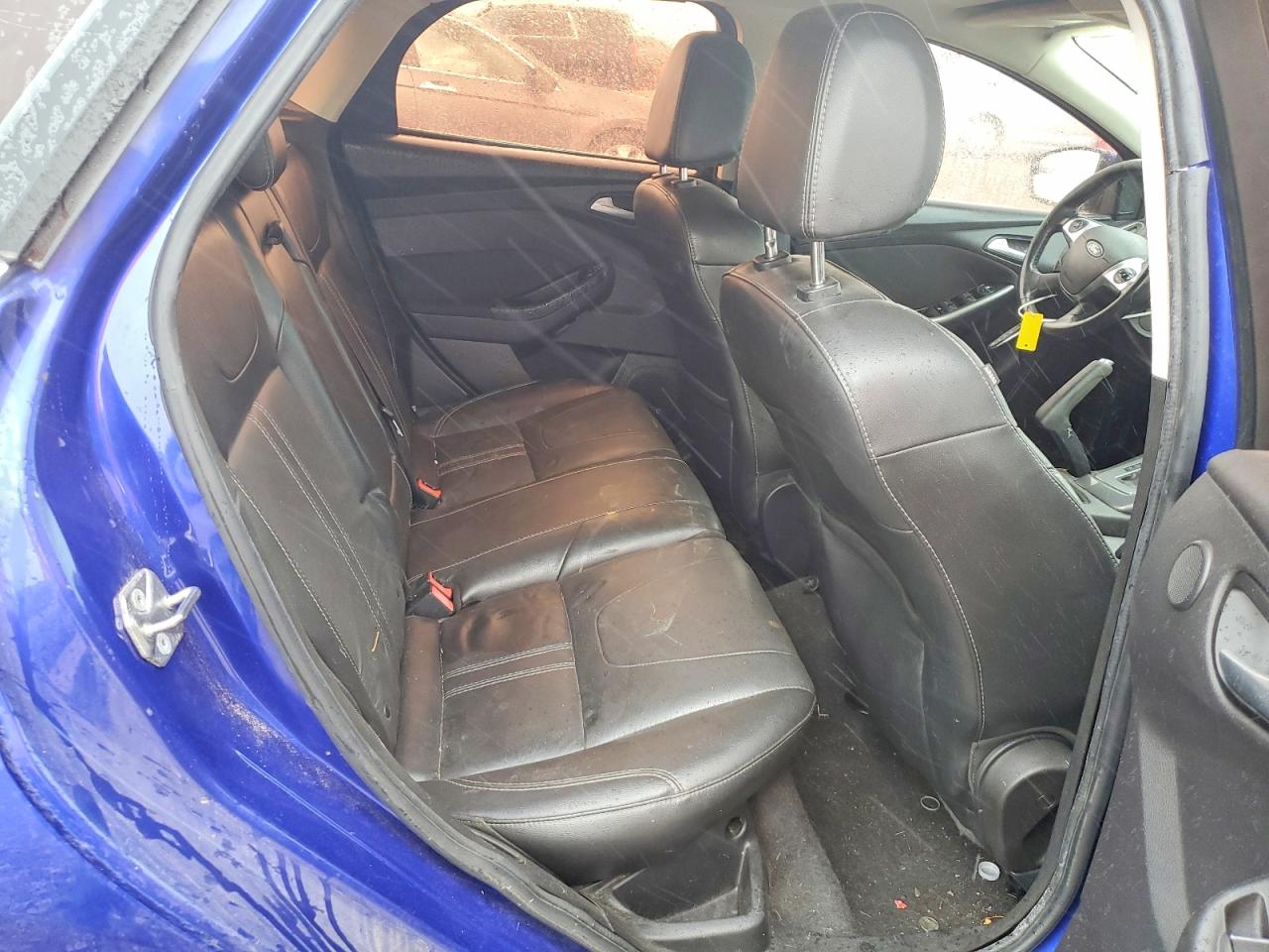 2014 Ford Focus Titanium Blue vin: 1FADP3N21EL398419