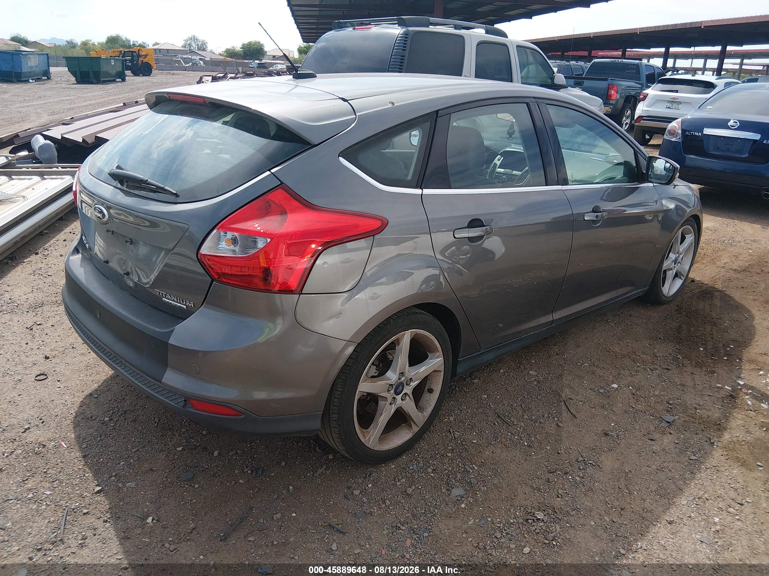 2014 Ford Focus Titanium Gray vin: 1FADP3N21EL422699