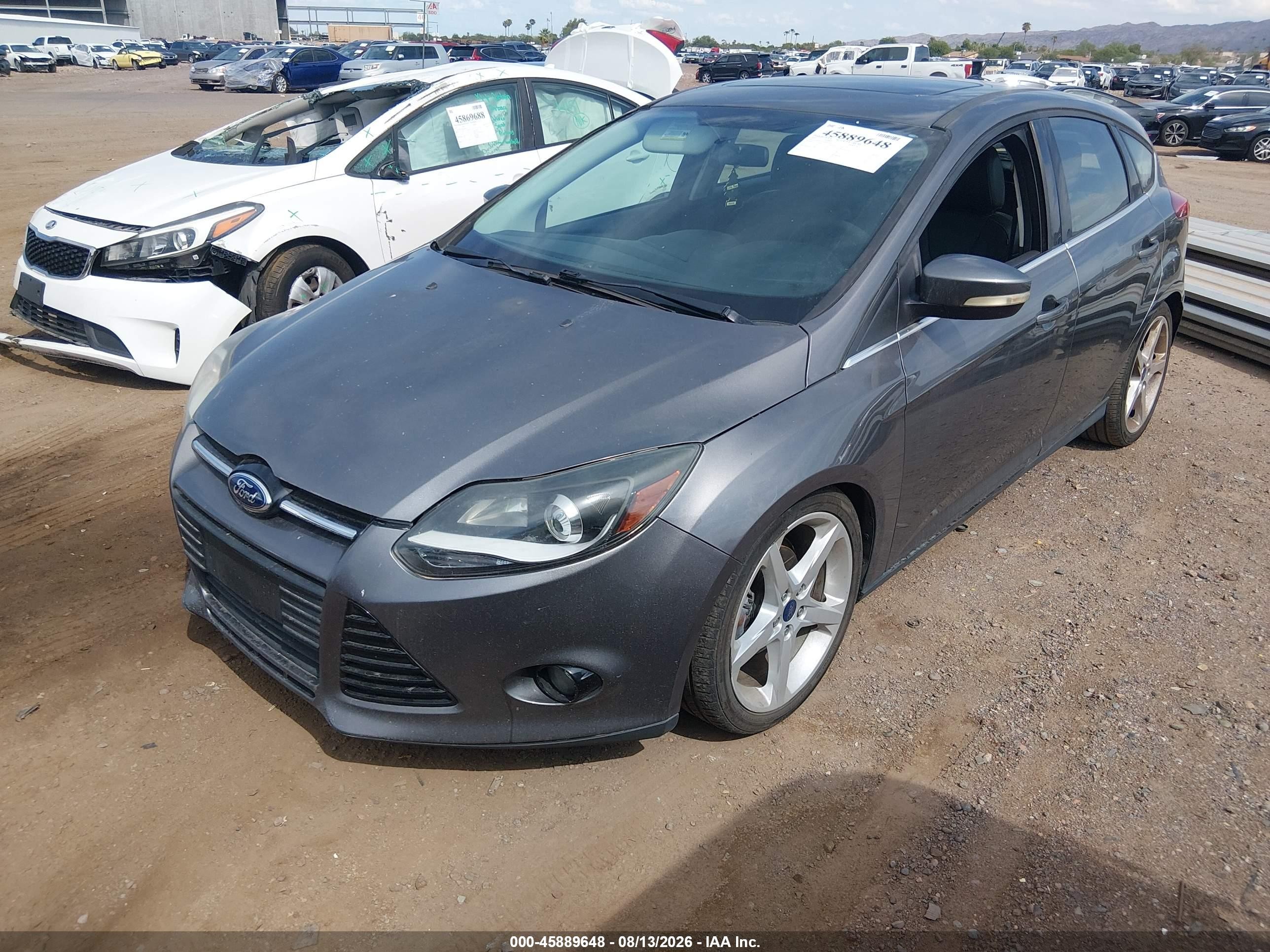 2014 Ford Focus Titanium Gray vin: 1FADP3N21EL422699