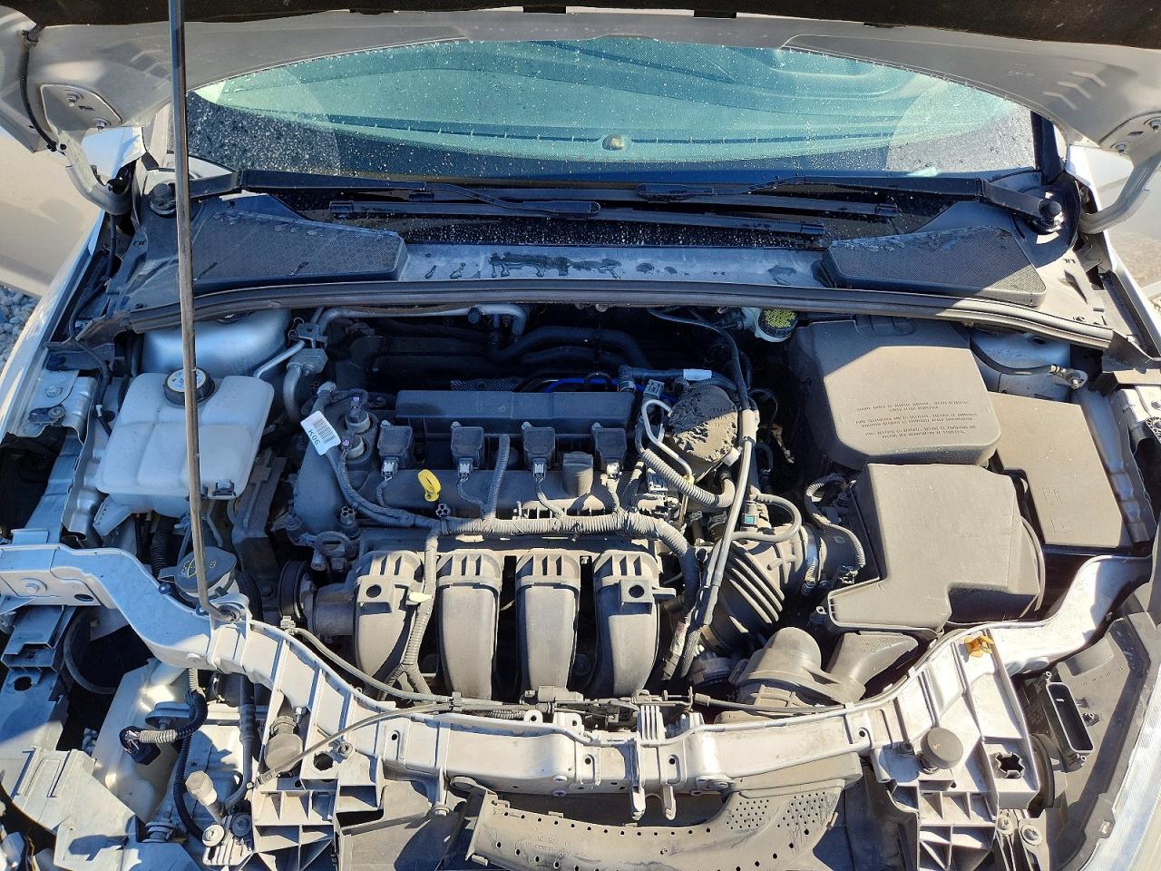 2015 Ford Focus Titanium Silver vin: 1FADP3N21FL300068