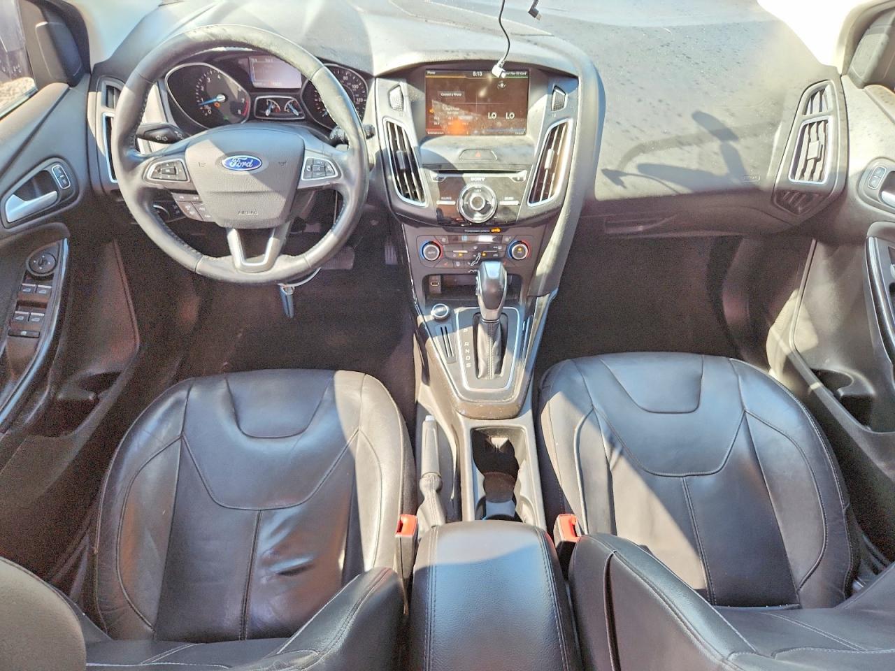 2015 Ford Focus Titanium Silver vin: 1FADP3N21FL300068