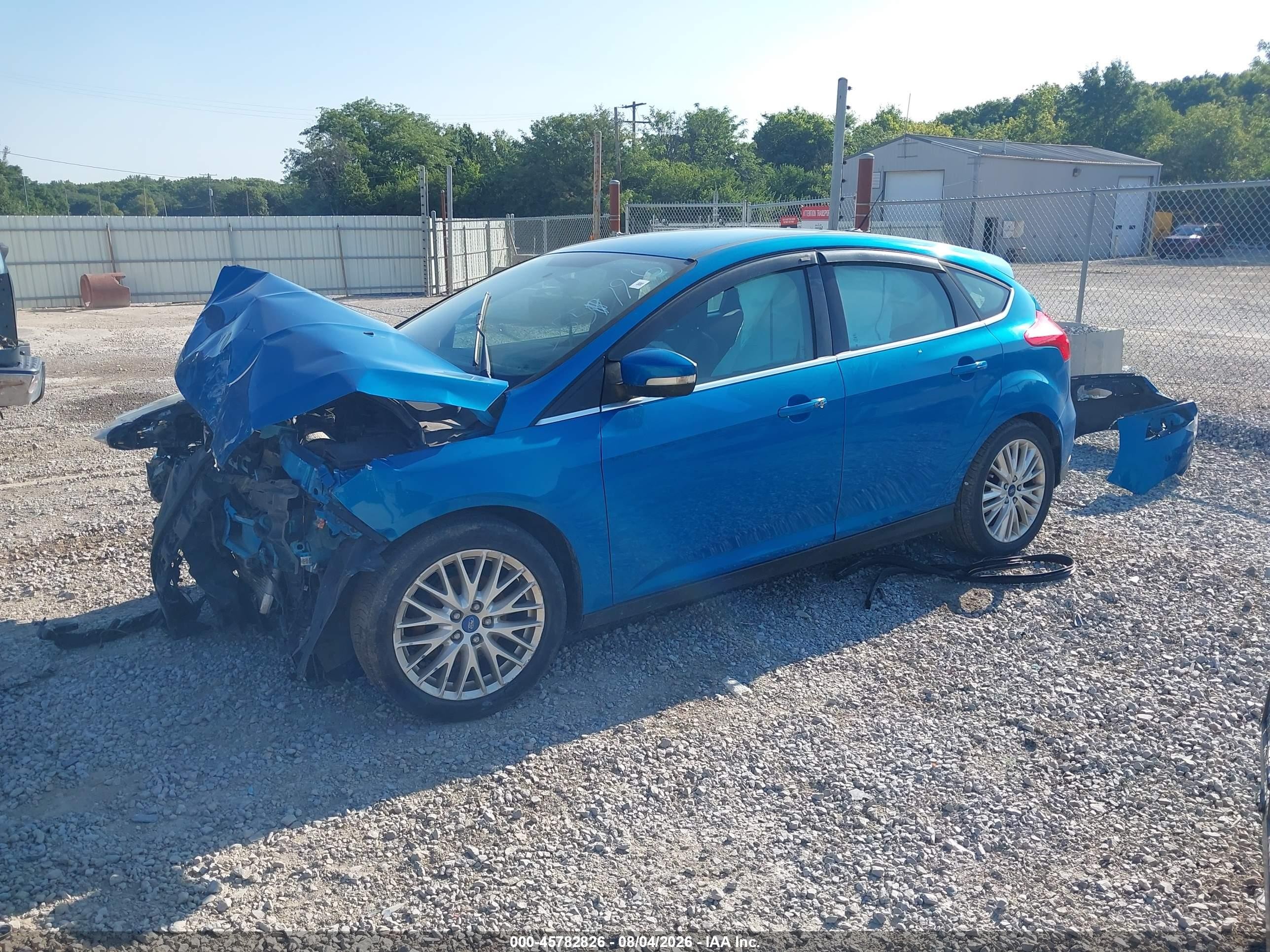2015 Ford Focus Titanium Blue vin: 1FADP3N21FL355796