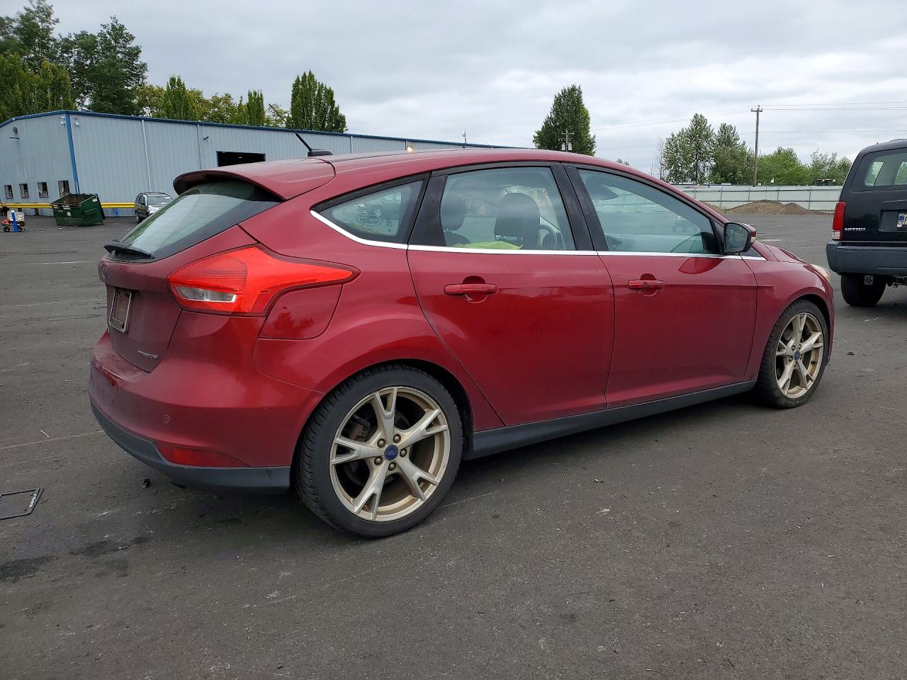2016 Ford Focus Titanium Burgundy vin: 1FADP3N21GL301769
