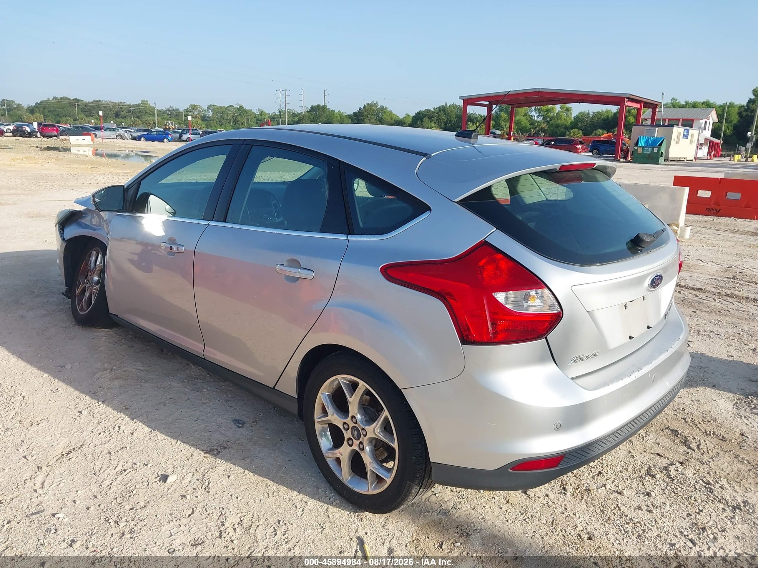 2013 Ford Focus Titanium Silver vin: 1FADP3N22DL156351