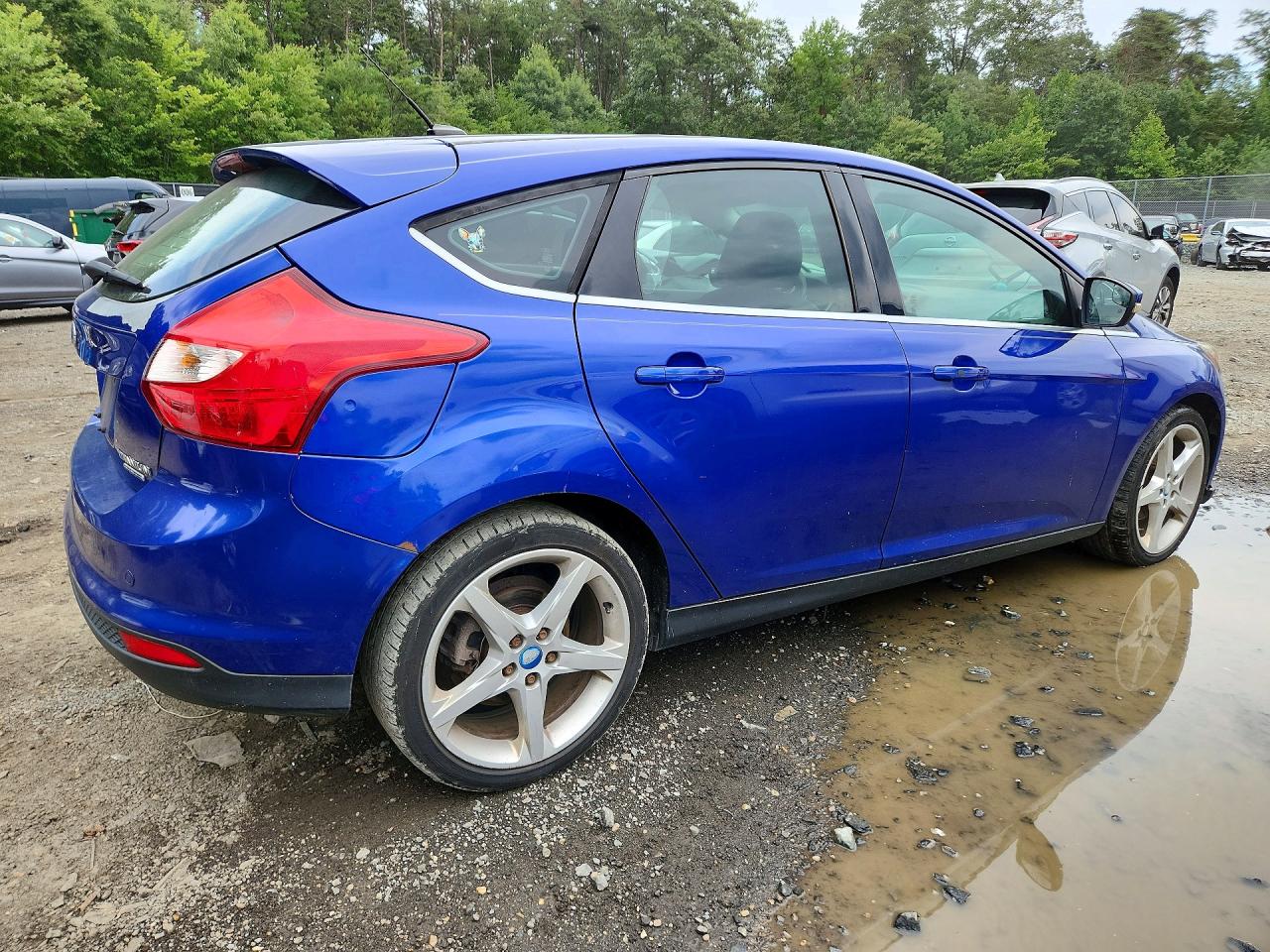 2013 Ford Focus Titanium Синий vin: 1FADP3N22DL204284