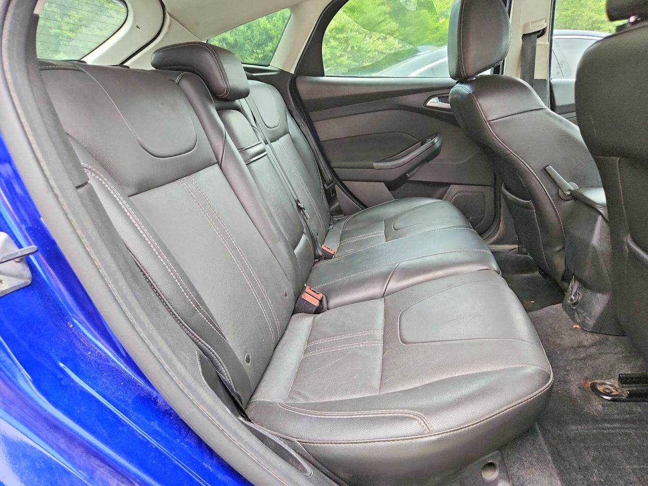 2013 Ford Focus Titanium Синий vin: 1FADP3N22DL204284
