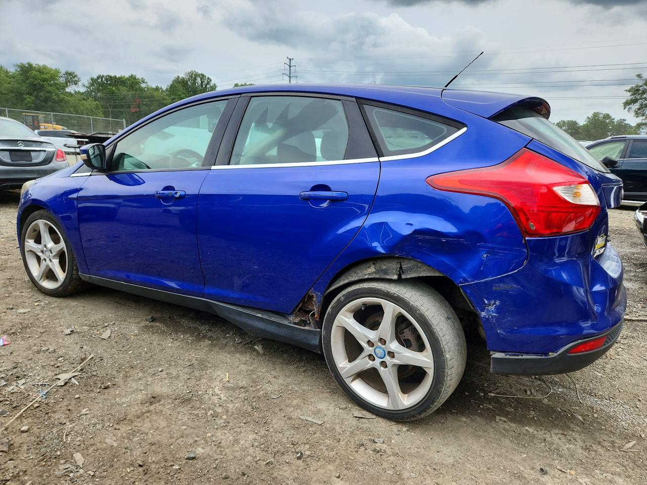 2013 Ford Focus Titanium Синий vin: 1FADP3N22DL204284