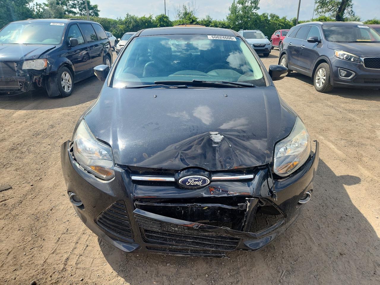 2013 Ford Focus Titanium Charcoal vin: 1FADP3N22DL327700