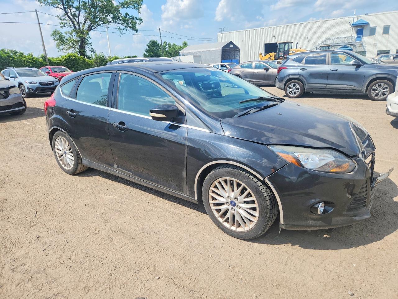 2013 Ford Focus Titanium Charcoal vin: 1FADP3N22DL327700
