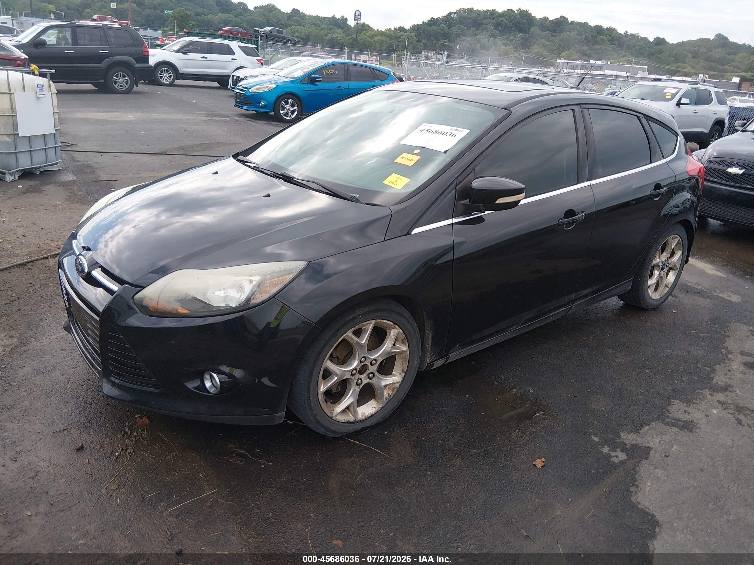 2014 Ford Focus Titanium Black vin: 1FADP3N22EL197094