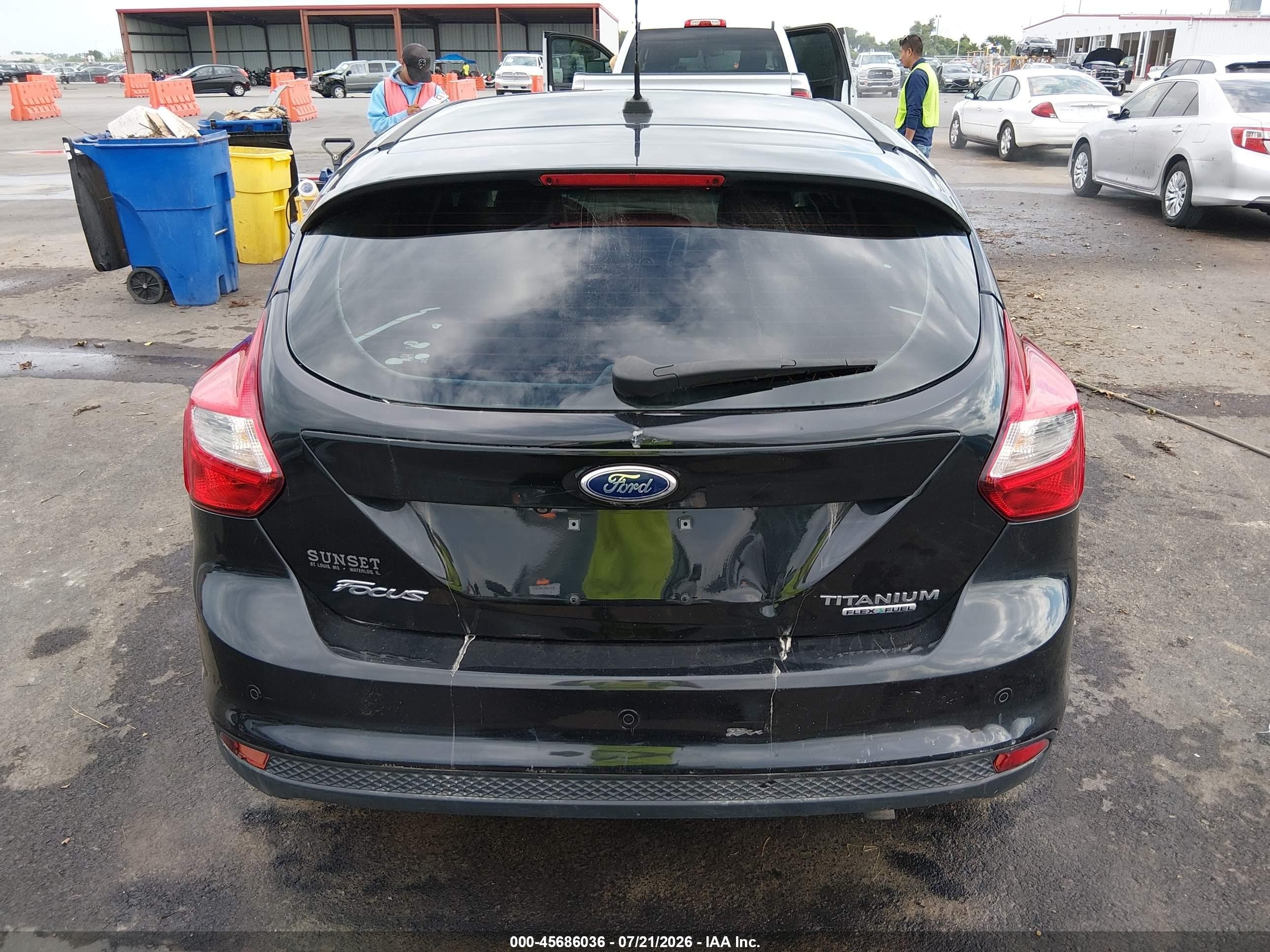 2014 Ford Focus Titanium Black vin: 1FADP3N22EL197094