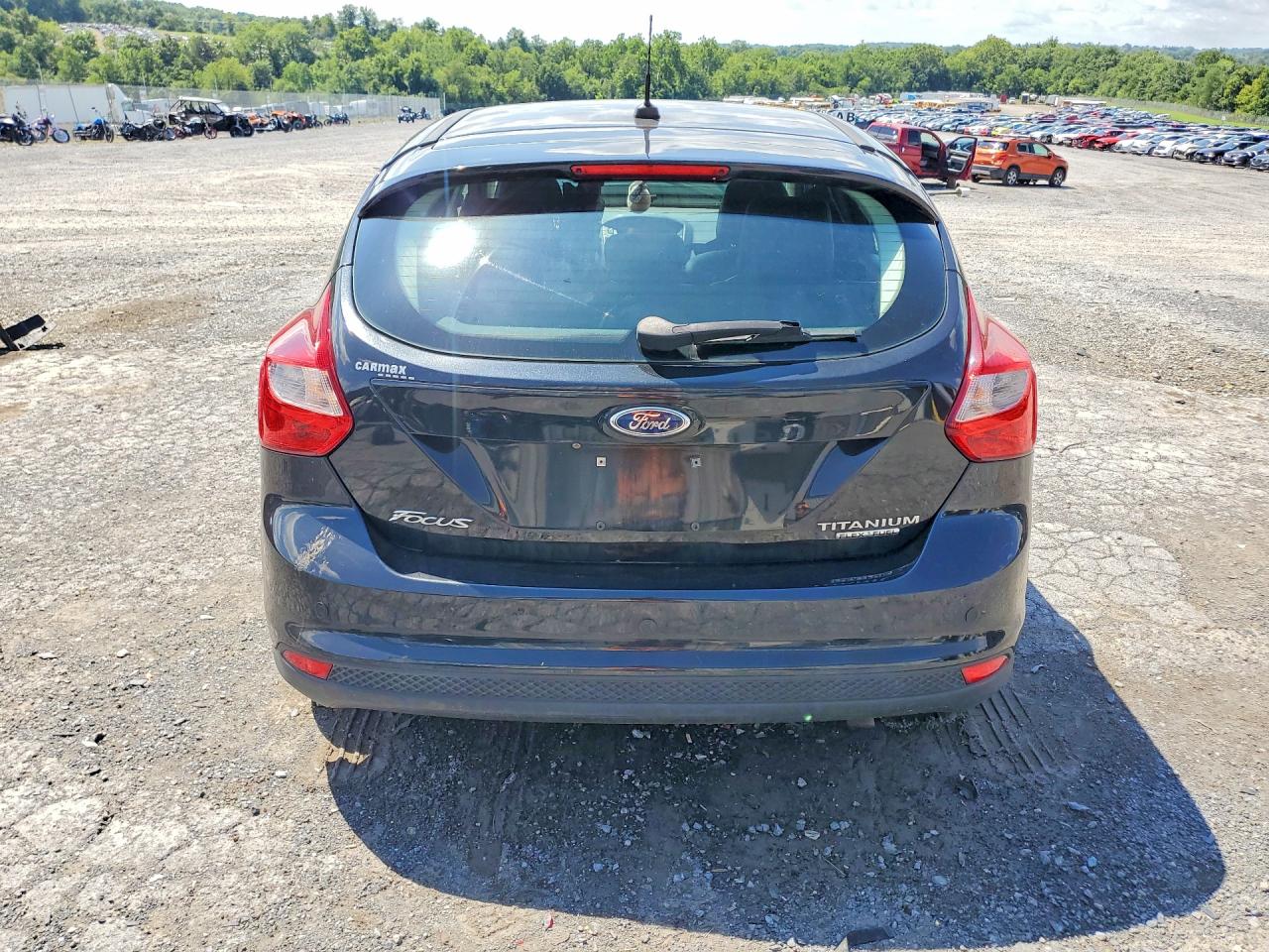 2014 Ford Focus Titanium Black vin: 1FADP3N22EL417964