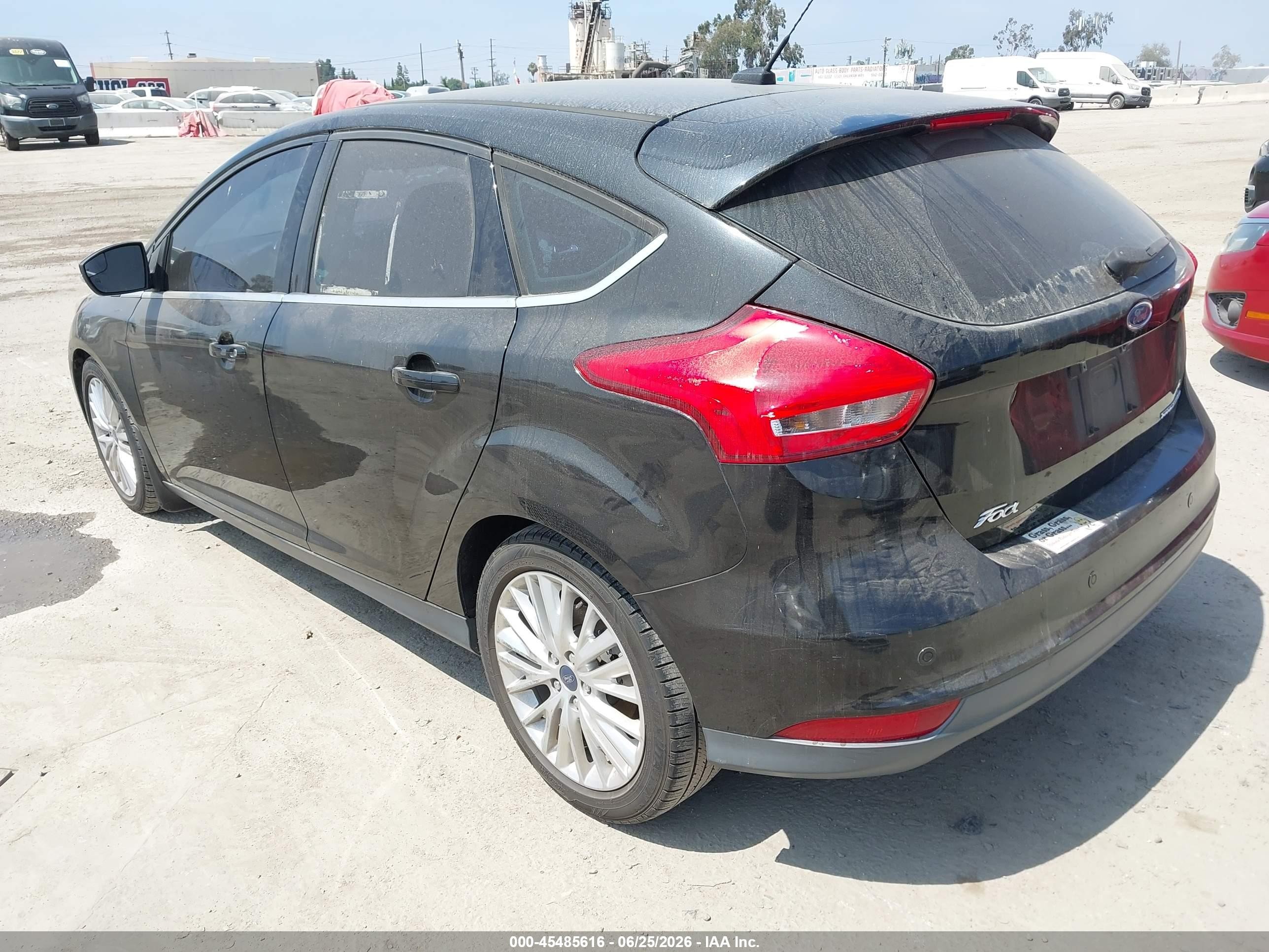 2015 Ford Focus Titanium Black vin: 1FADP3N22FL341468