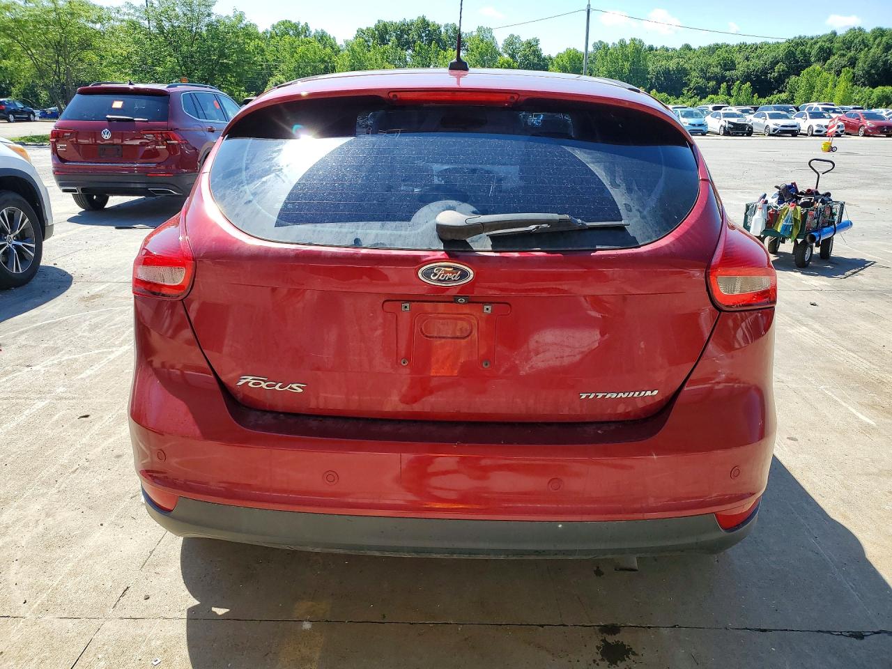 2017 Ford Focus Titanium Red vin: 1FADP3N22HL328139