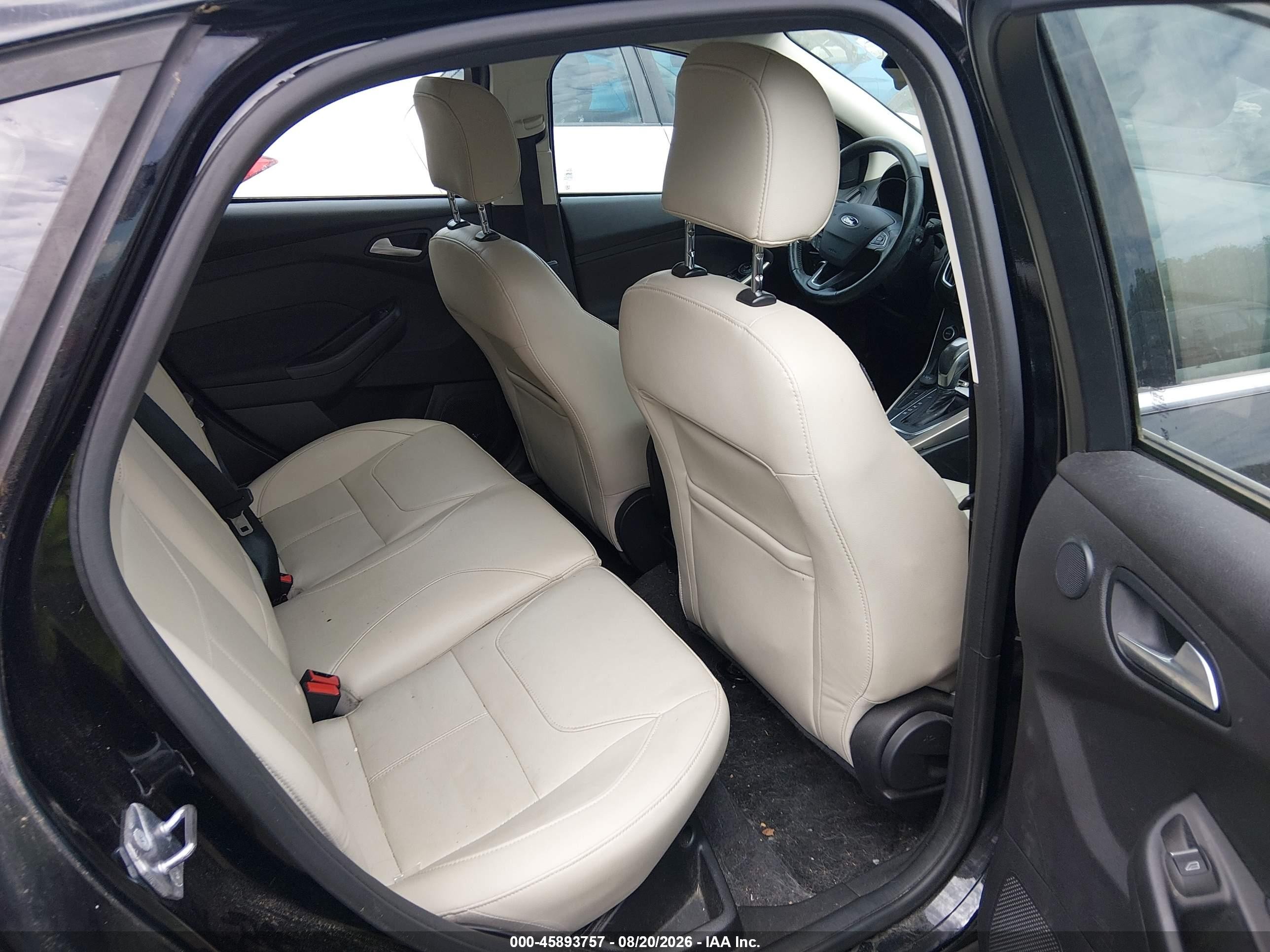 2018 Ford Focus Titanium Black vin: 1FADP3N22JL325893