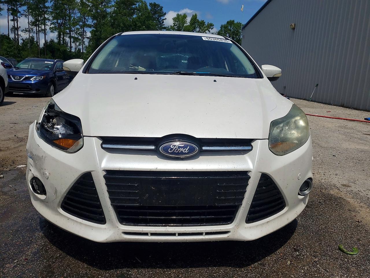2013 Ford Focus Titanium White vin: 1FADP3N23DL141969