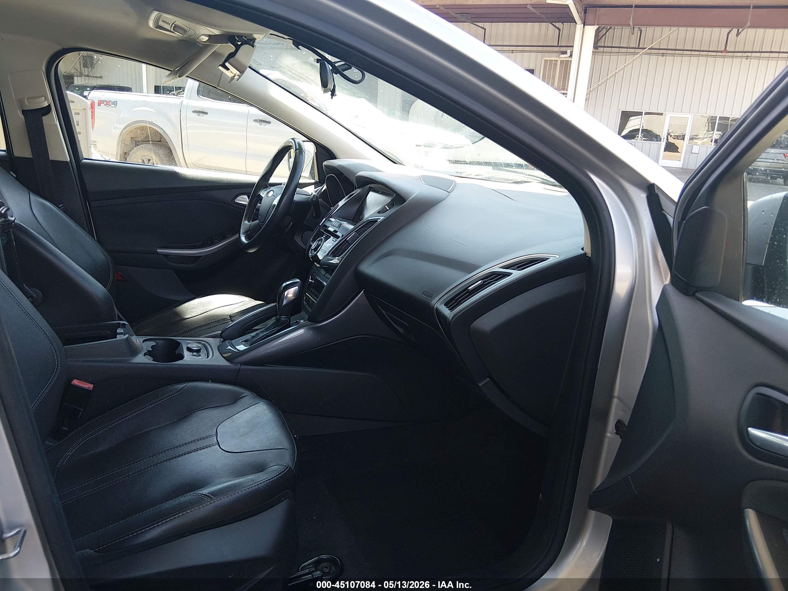 2013 Ford Focus Titanium Silver vin: 1FADP3N23DL177970