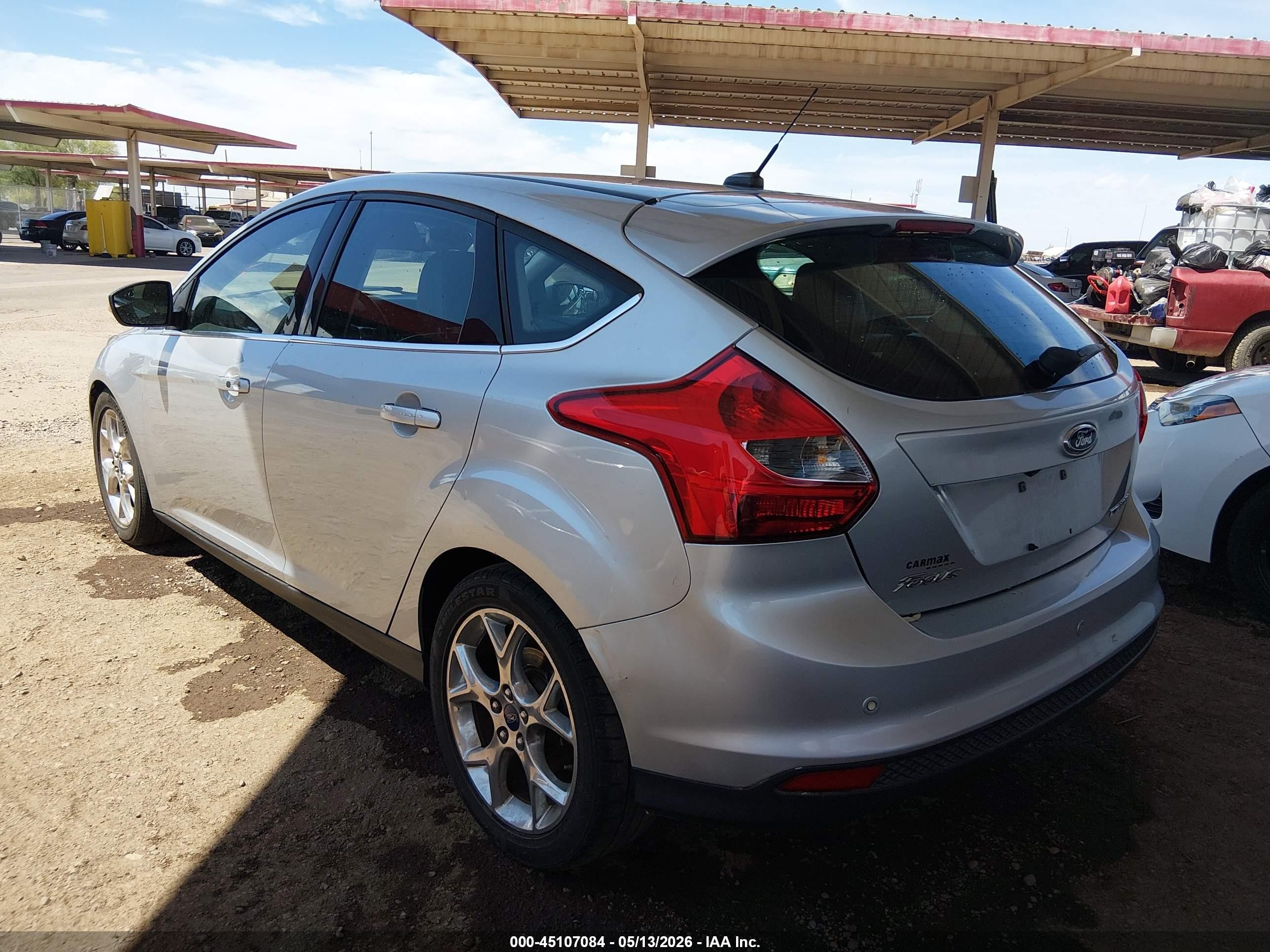 2013 Ford Focus Titanium Silver vin: 1FADP3N23DL177970