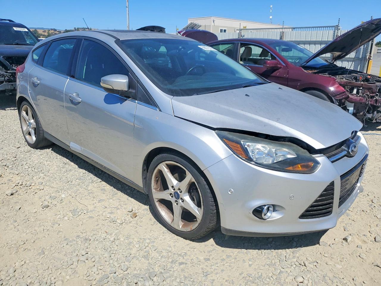2013 Ford Focus Titanium Silver vin: 1FADP3N23DL254692
