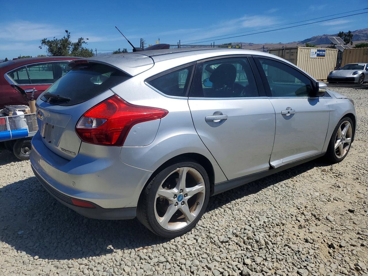 2013 Ford Focus Titanium Silver vin: 1FADP3N23DL254692
