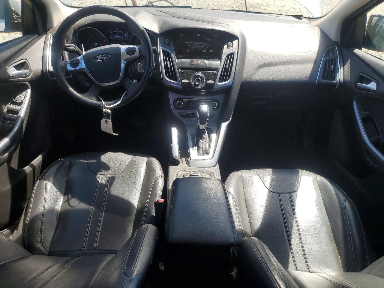 2013 Ford Focus Titanium Silver vin: 1FADP3N23DL254692