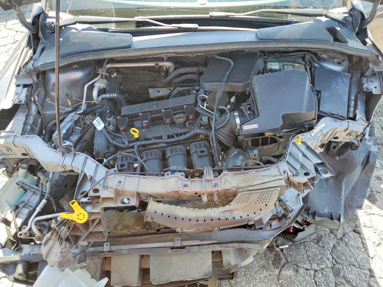 2014 Ford Focus Titanium Silver vin: 1FADP3N23EL294269