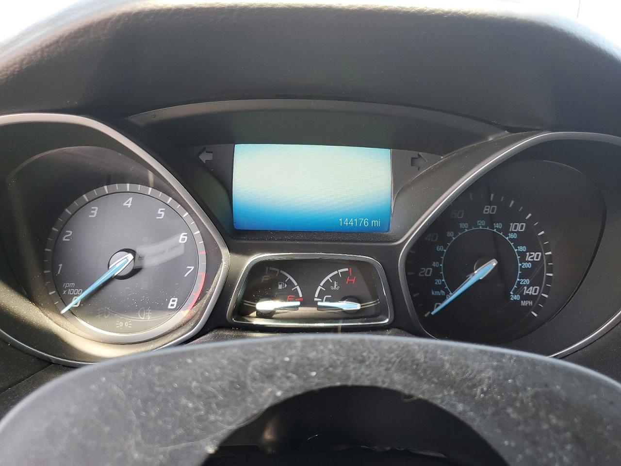 2014 Ford Focus Titanium Silver vin: 1FADP3N23EL294269