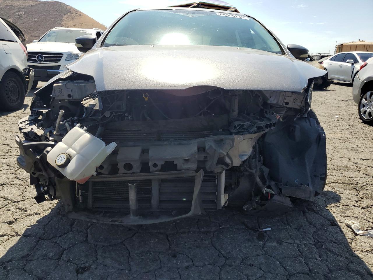 2014 Ford Focus Titanium Silver vin: 1FADP3N23EL294269