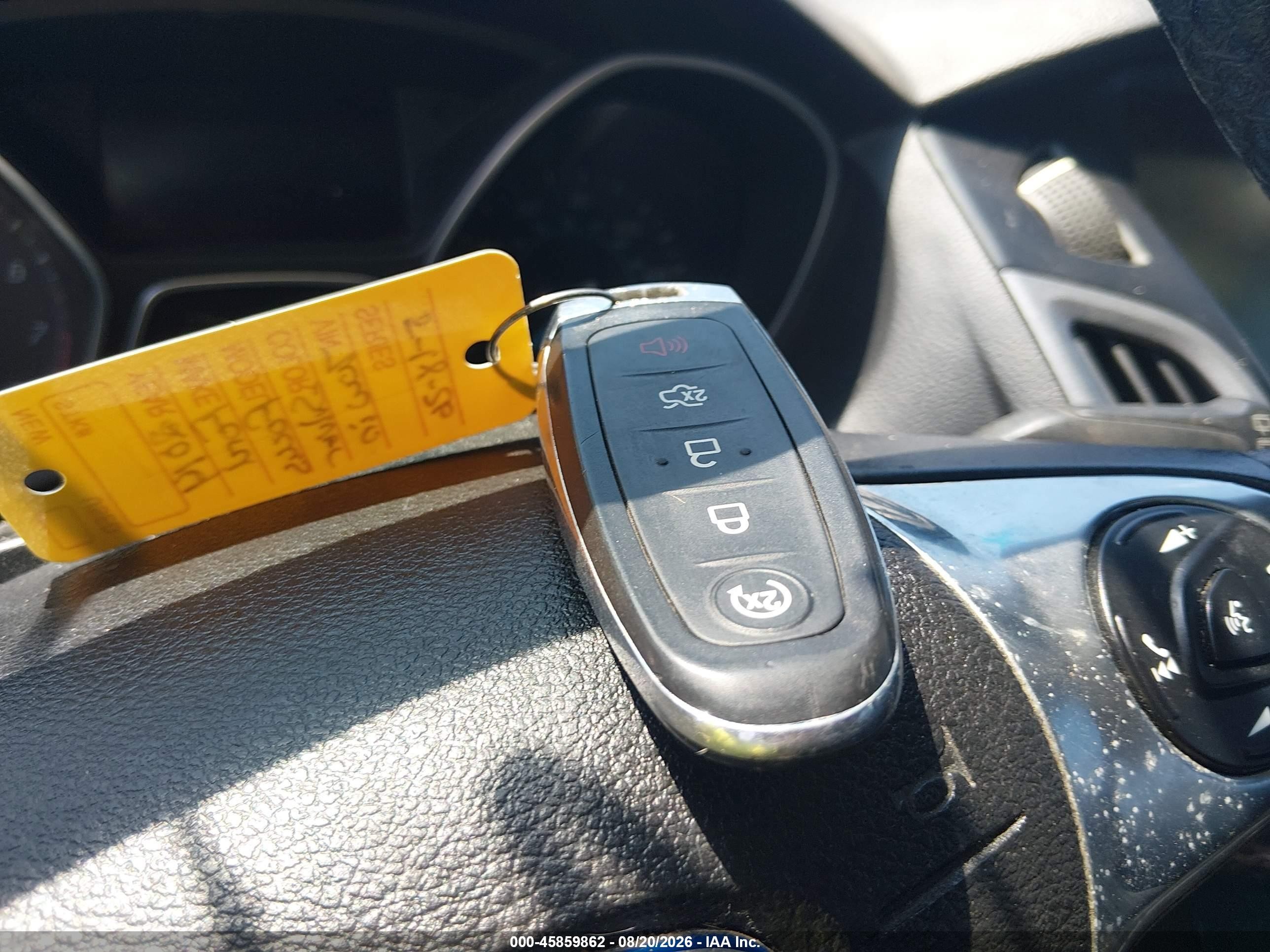 2014 Ford Focus Titanium Серебряный vin: 1FADP3N23EL298080