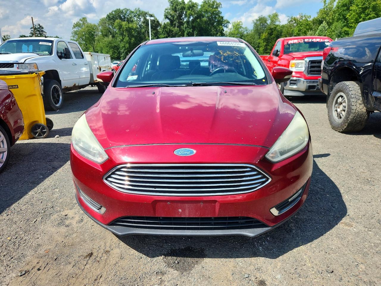 2015 Ford Focus Titanium Red vin: 1FADP3N23FL227091