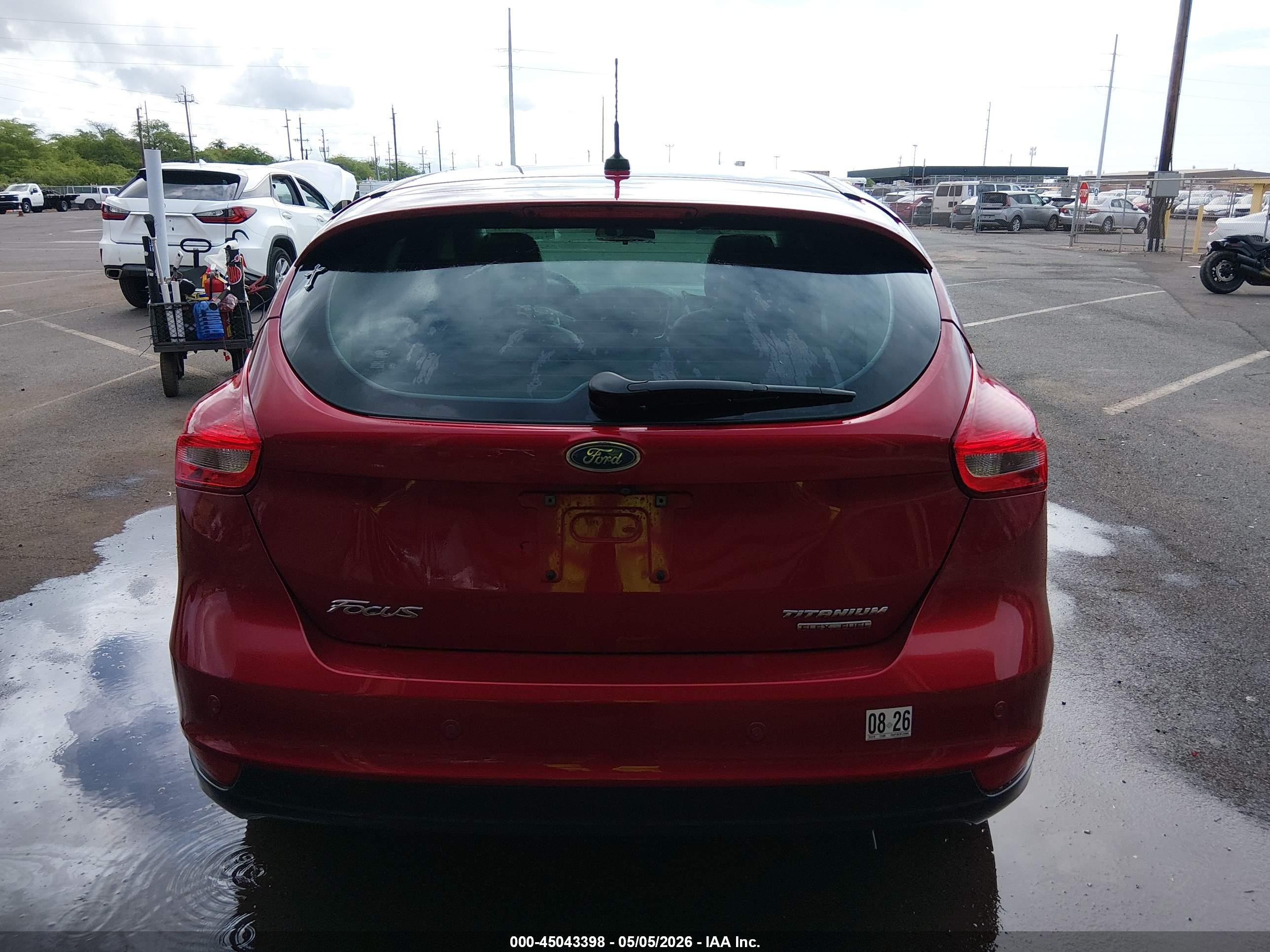 2015 Ford Focus Titanium Red vin: 1FADP3N23FL234994