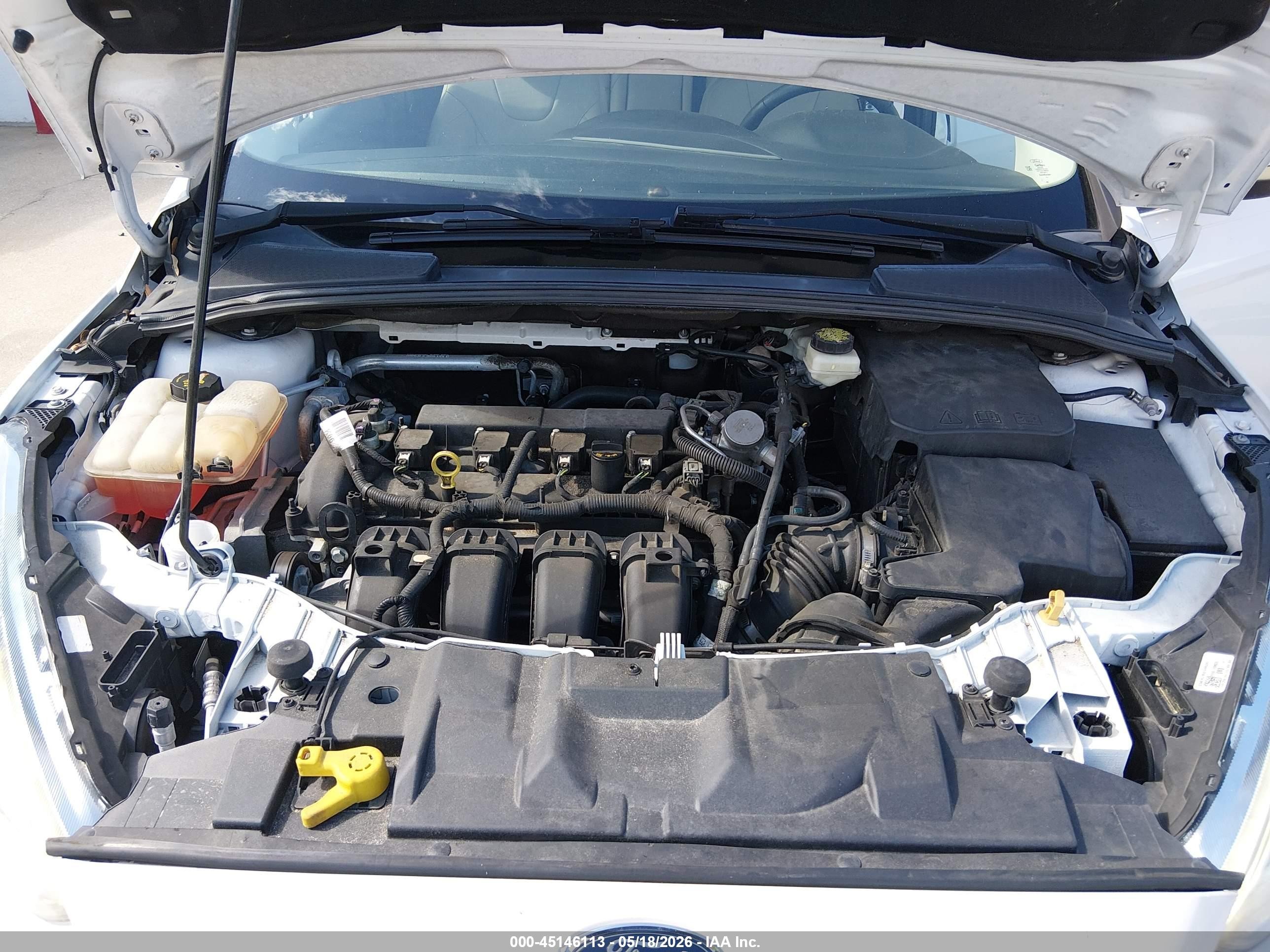 2017 Ford Focus Titanium Белый vin: 1FADP3N23HL212948