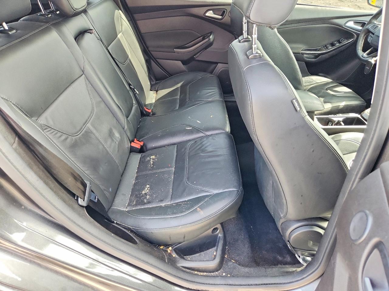 2017 Ford Focus Titanium Gray vin: 1FADP3N23HL279095