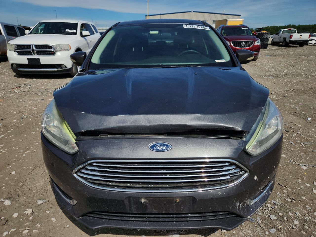 2017 Ford Focus Titanium Gray vin: 1FADP3N23HL279095