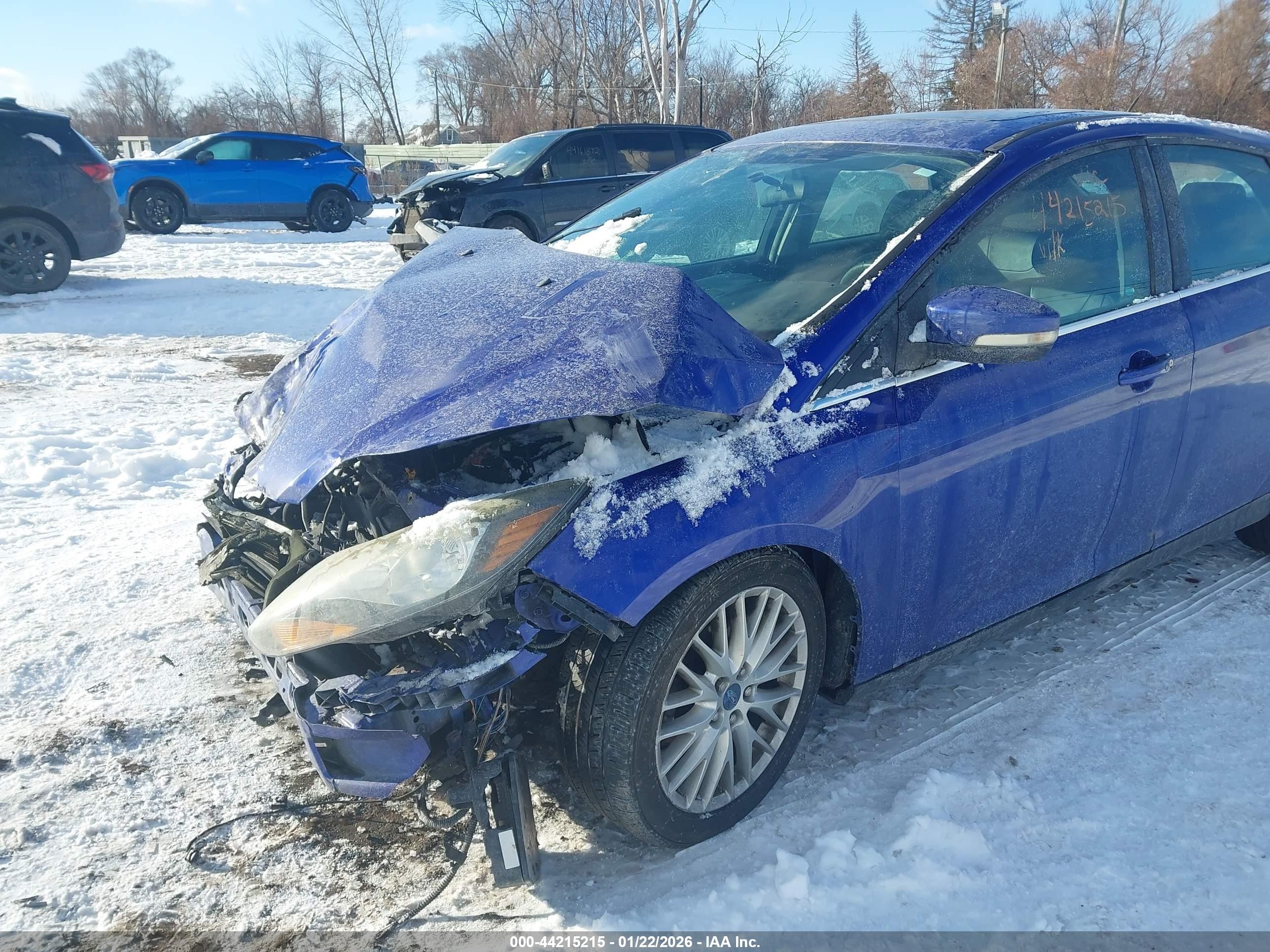 2013 Ford Focus Titanium Blue vin: 1FADP3N24DL113842