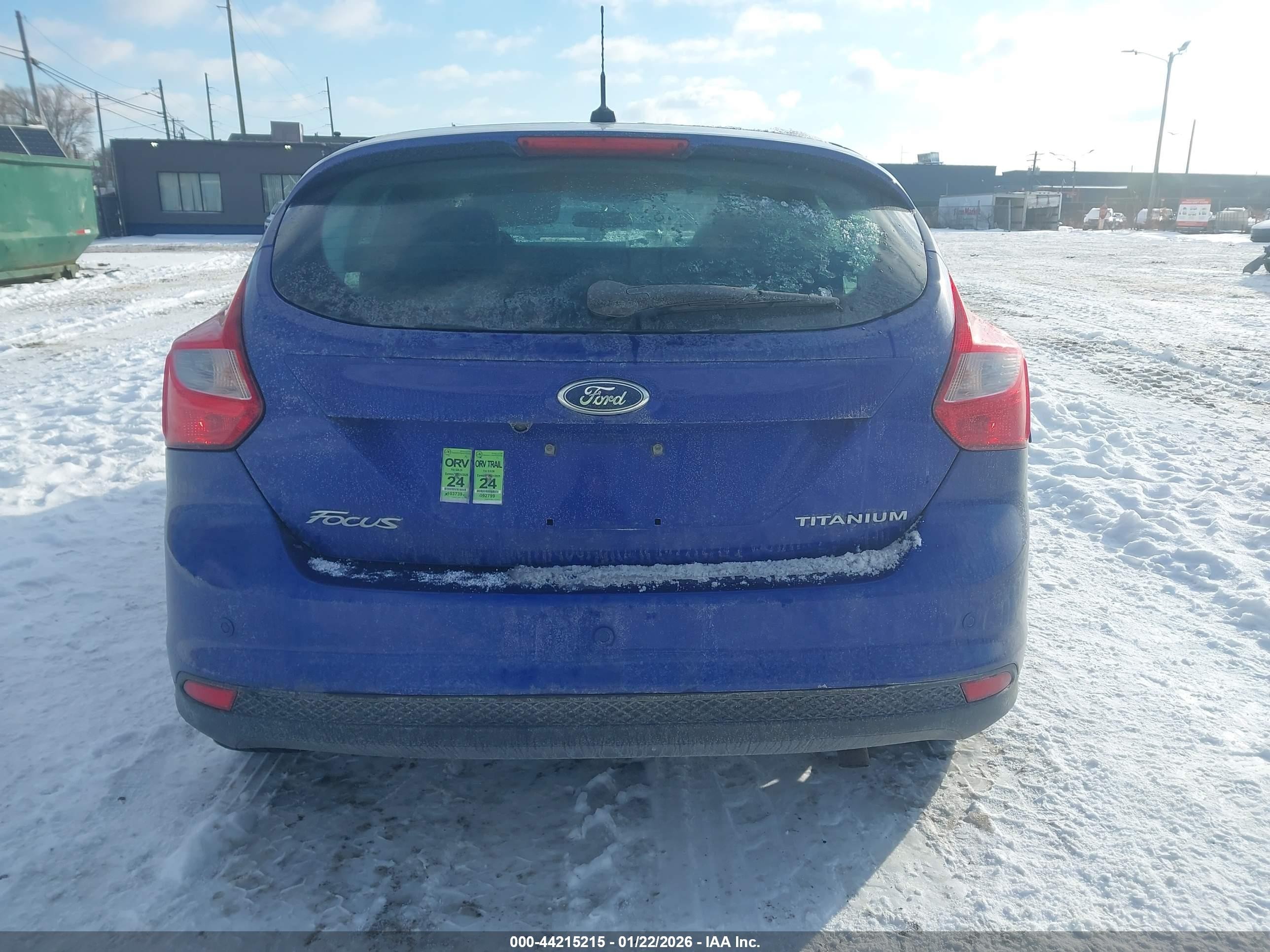 2013 Ford Focus Titanium Blue vin: 1FADP3N24DL113842