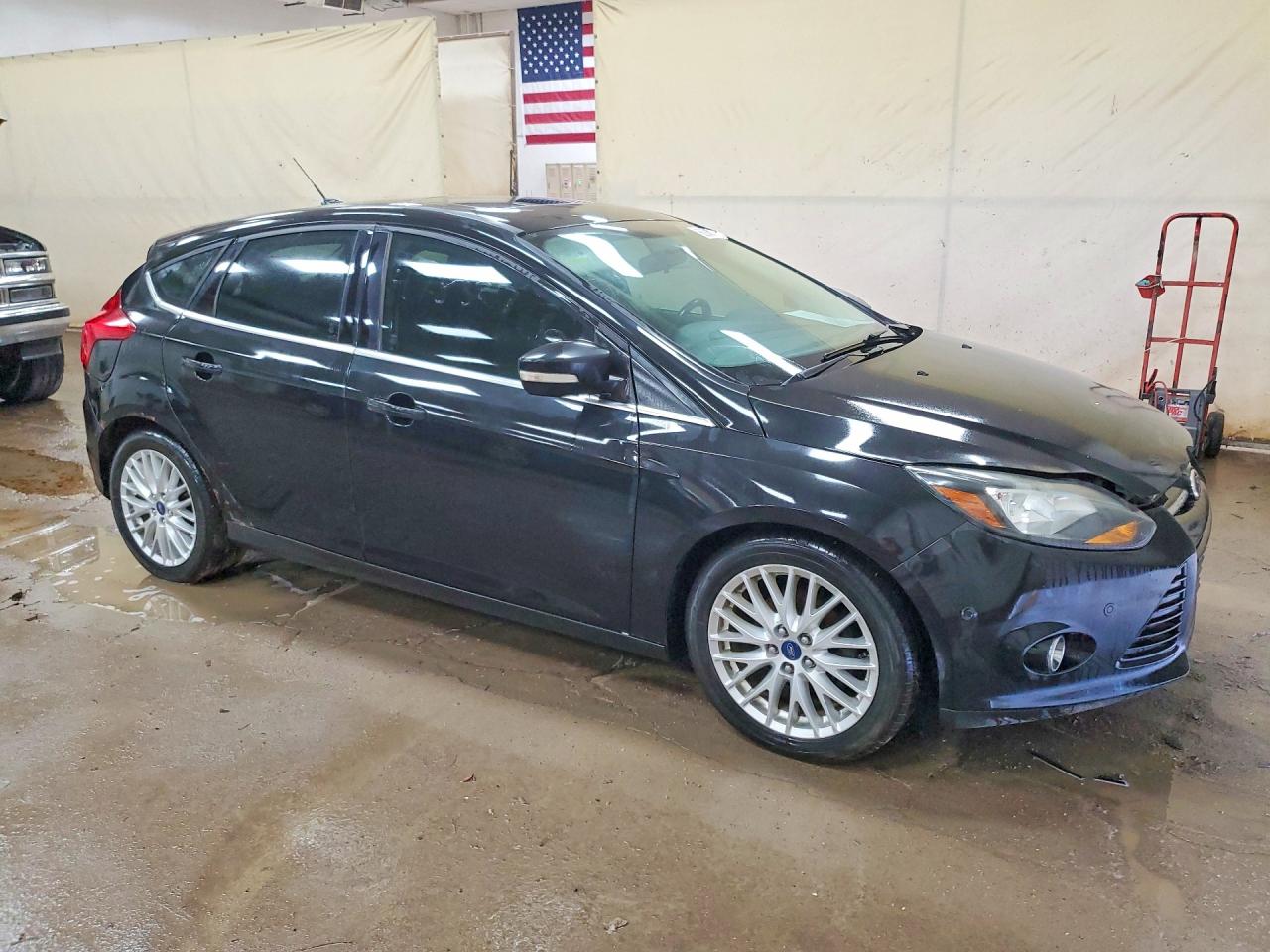 2013 Ford Focus Titanium Черный vin: 1FADP3N24DL304015