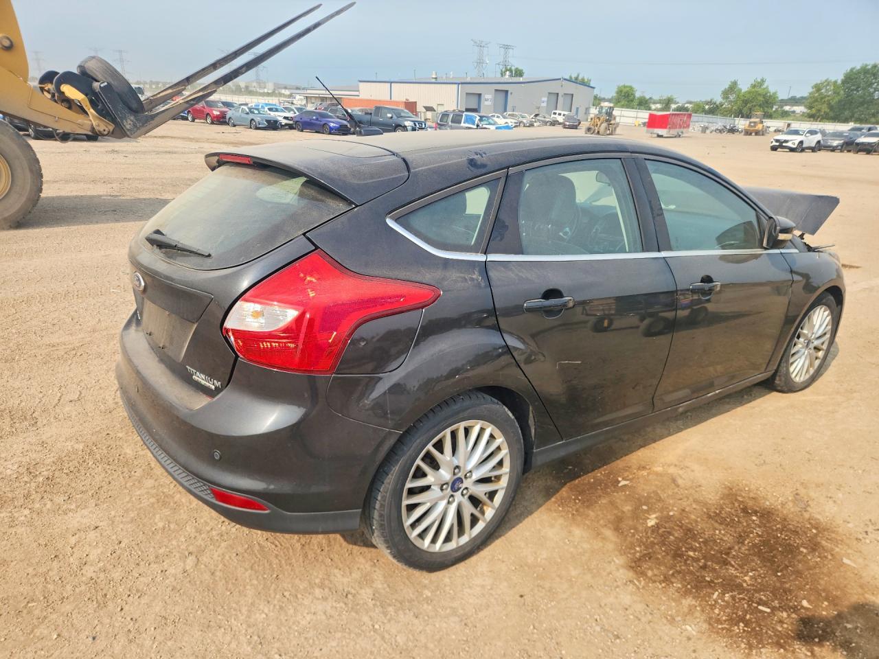 2014 Ford Focus Titanium Черный vin: 1FADP3N24EL280297
