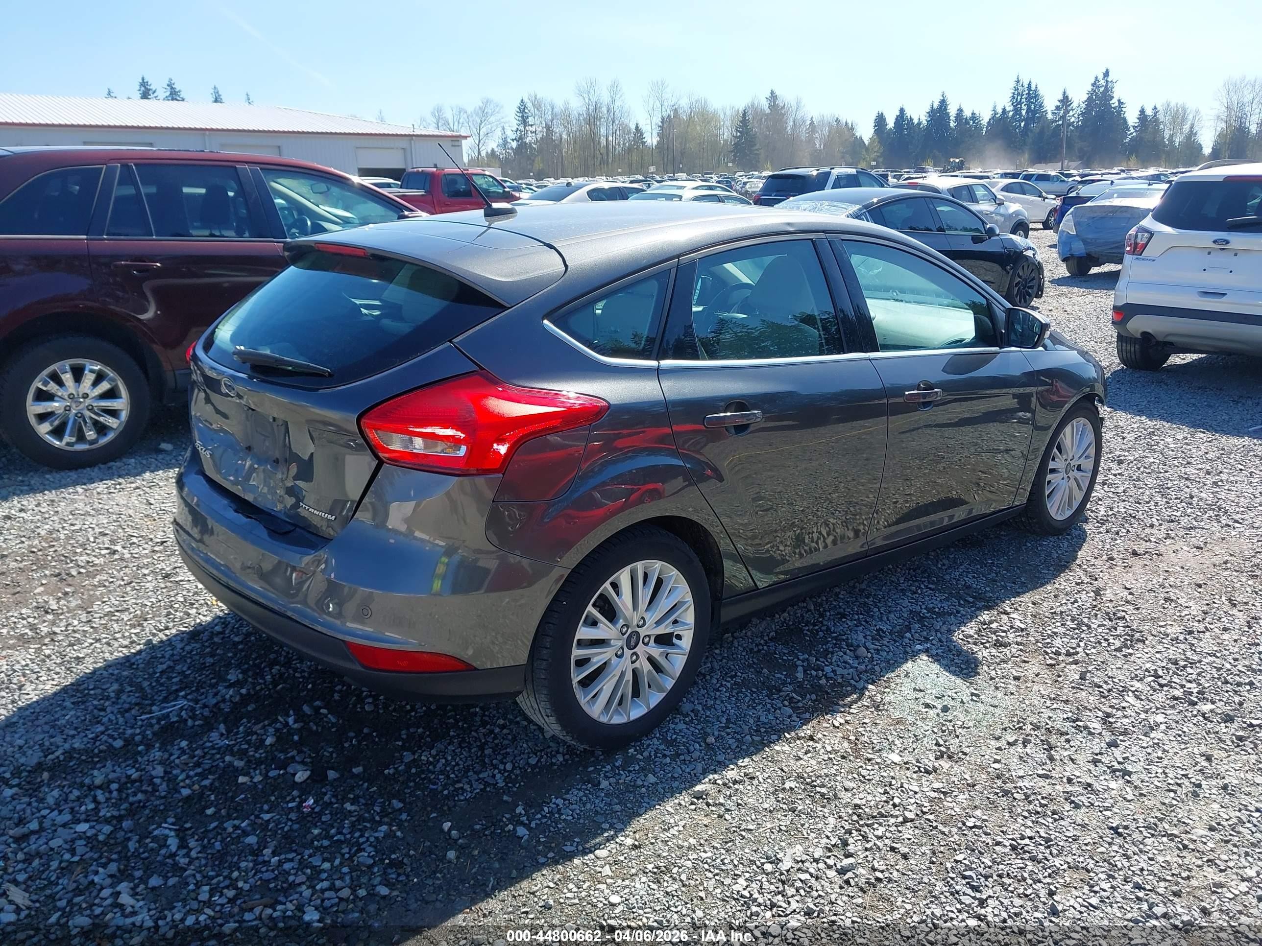 2017 Ford Focus Titanium Gray vin: 1FADP3N24HL279171