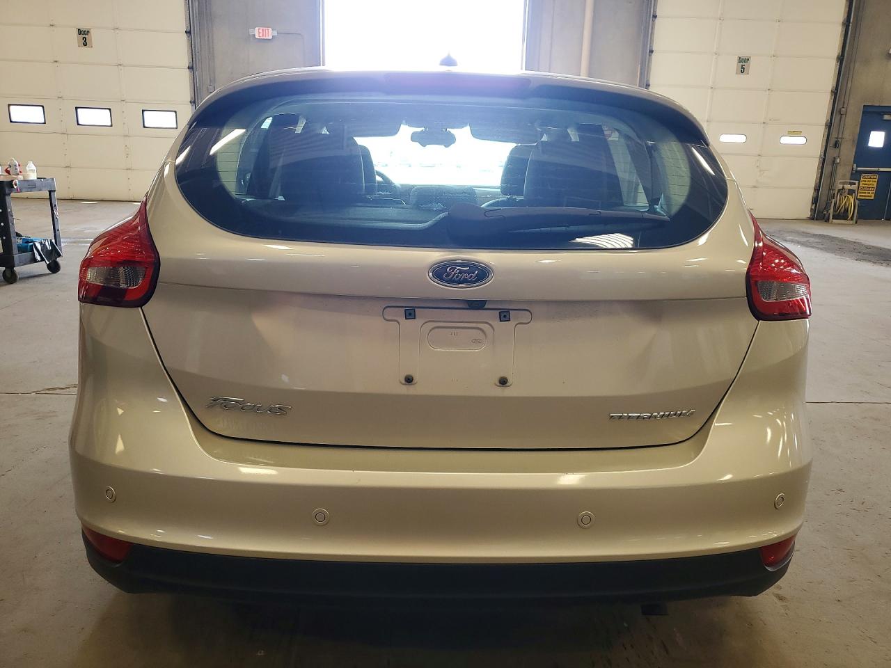 2017 Ford Focus Titanium Beige vin: 1FADP3N24HL310449