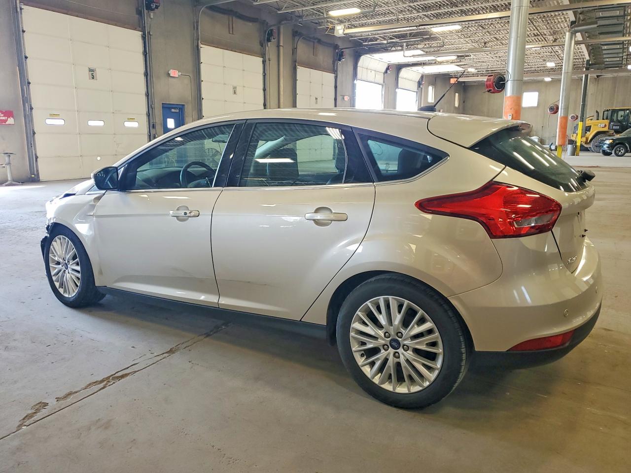 2017 Ford Focus Titanium Beige vin: 1FADP3N24HL310449