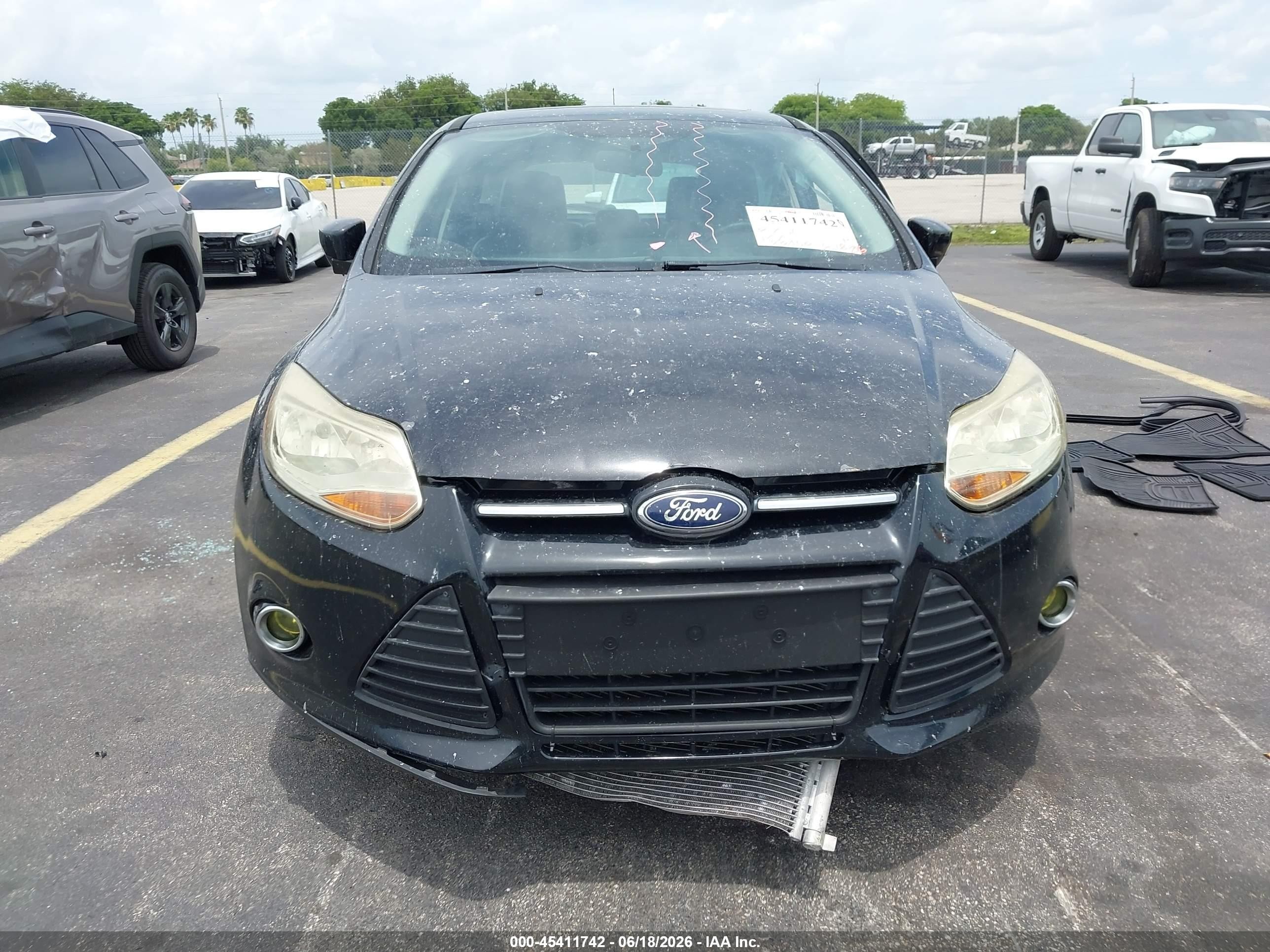 2013 Ford Focus Titanium Black vin: 1FADP3N25DL168963