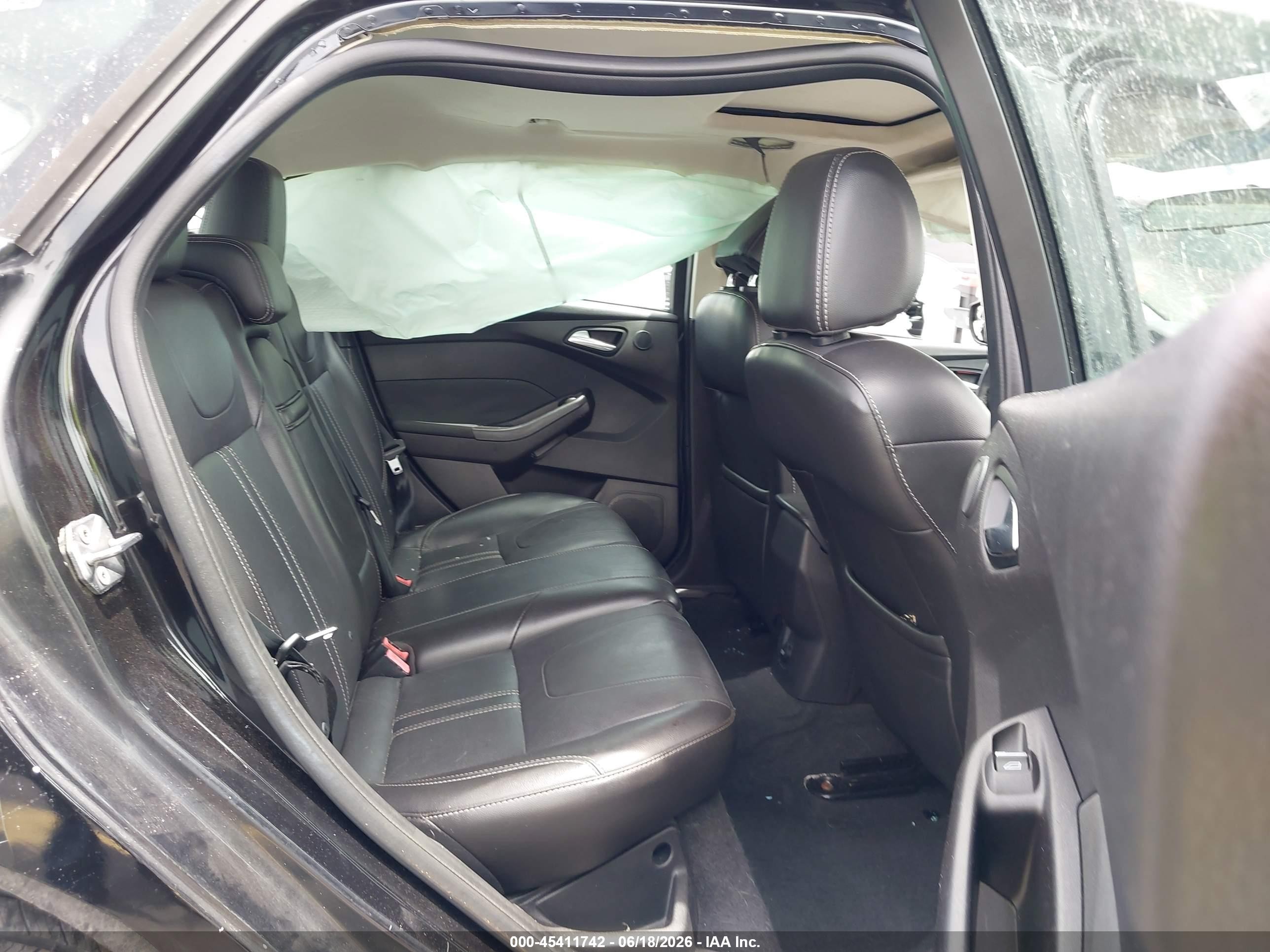 2013 Ford Focus Titanium Black vin: 1FADP3N25DL168963