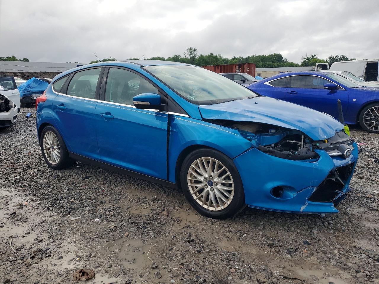 2014 Ford Focus Titanium Blue vin: 1FADP3N25EL194321