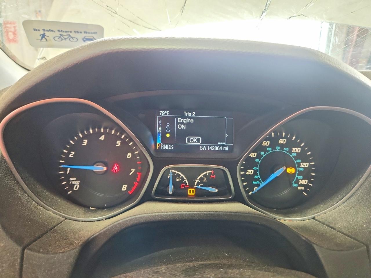 2014 Ford Focus Titanium White vin: 1FADP3N25EL458346